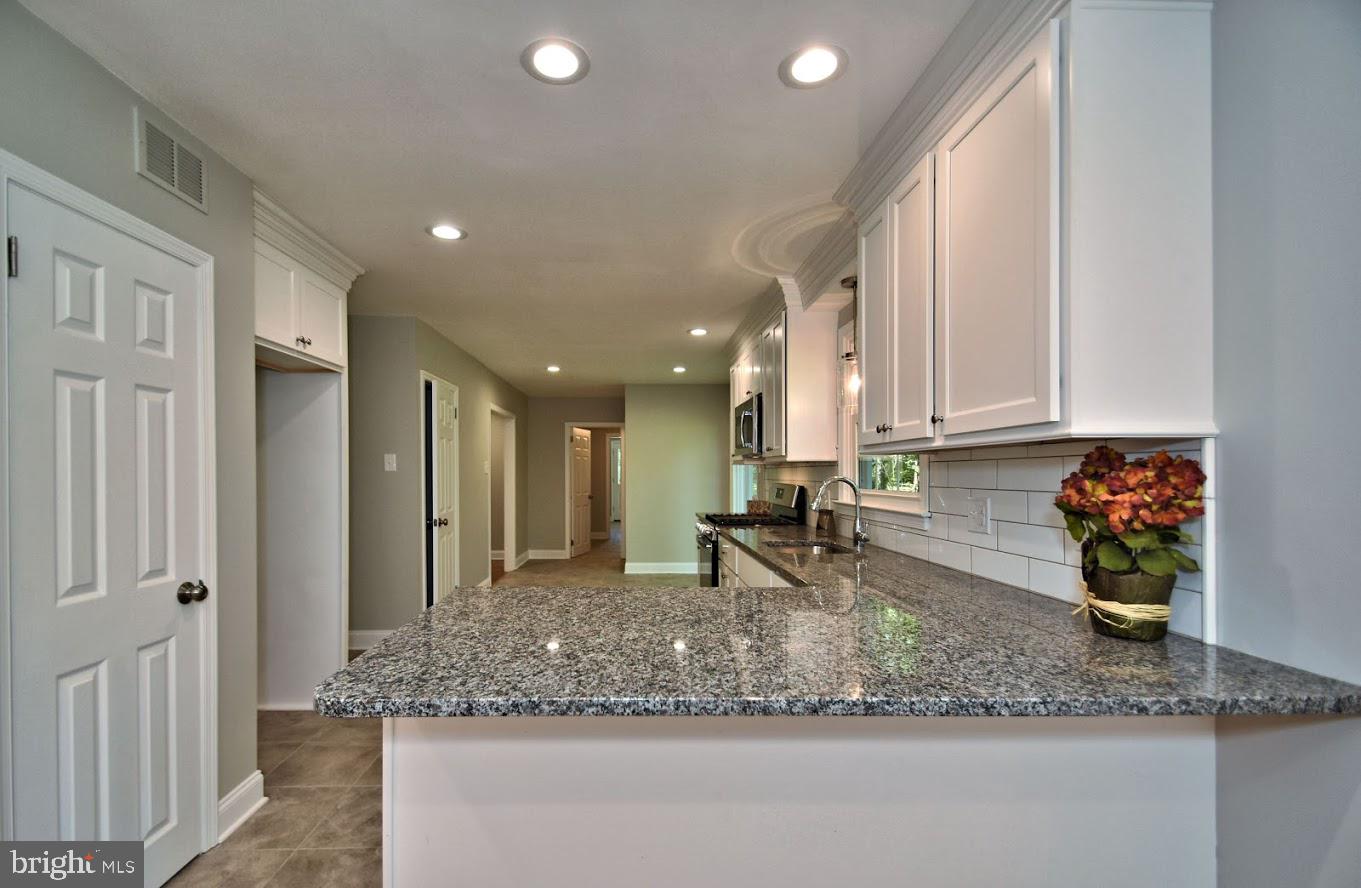 MONTGOMERY WOODS - Residential