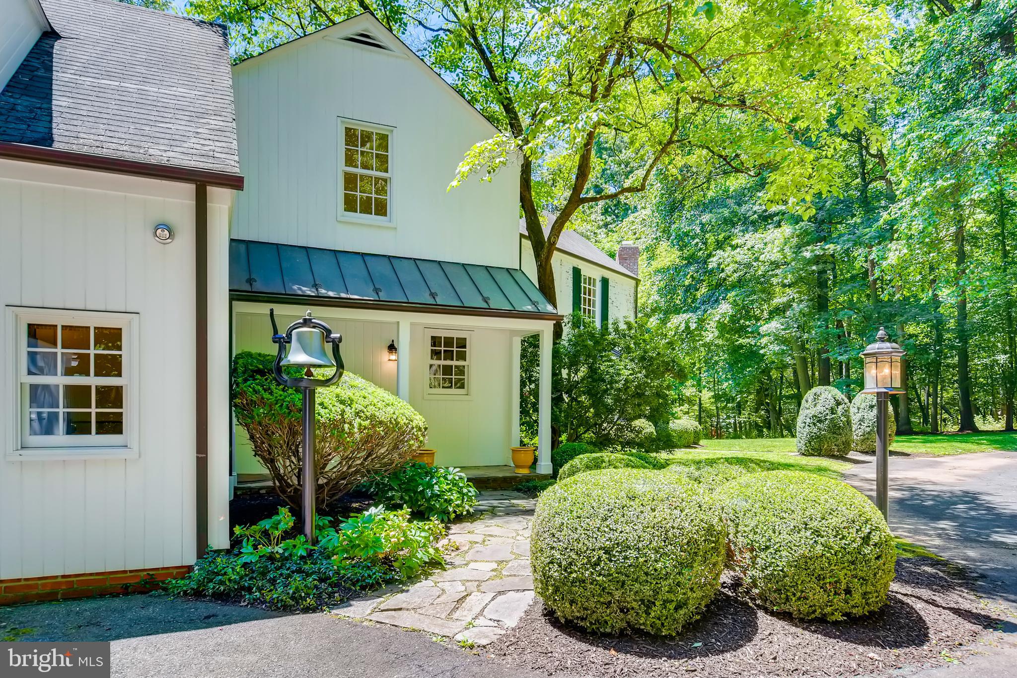 CAVES VALLEY - Residential