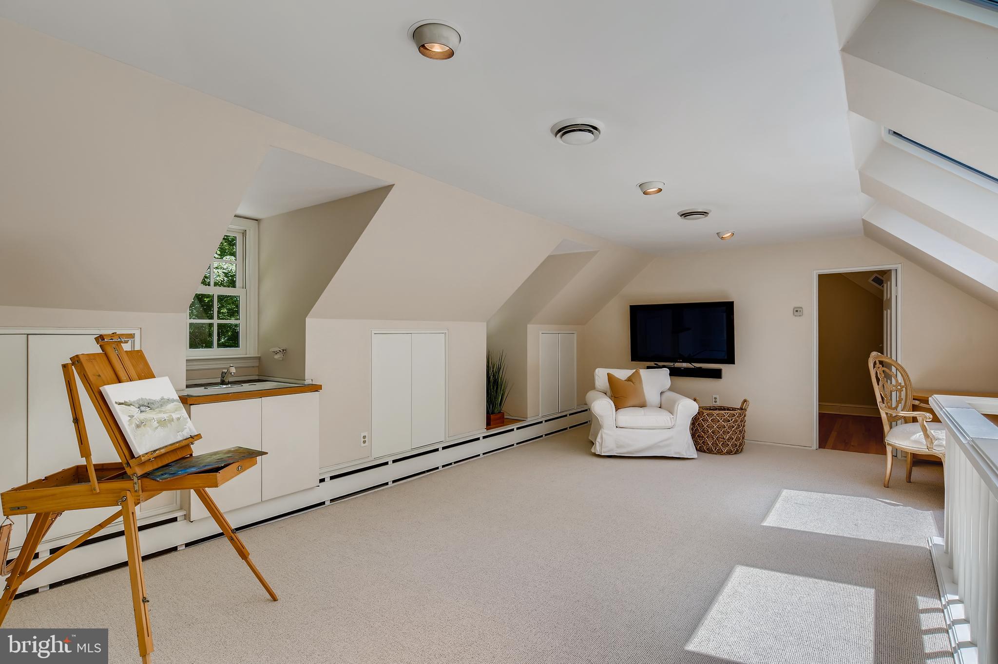 CAVES VALLEY - Residential