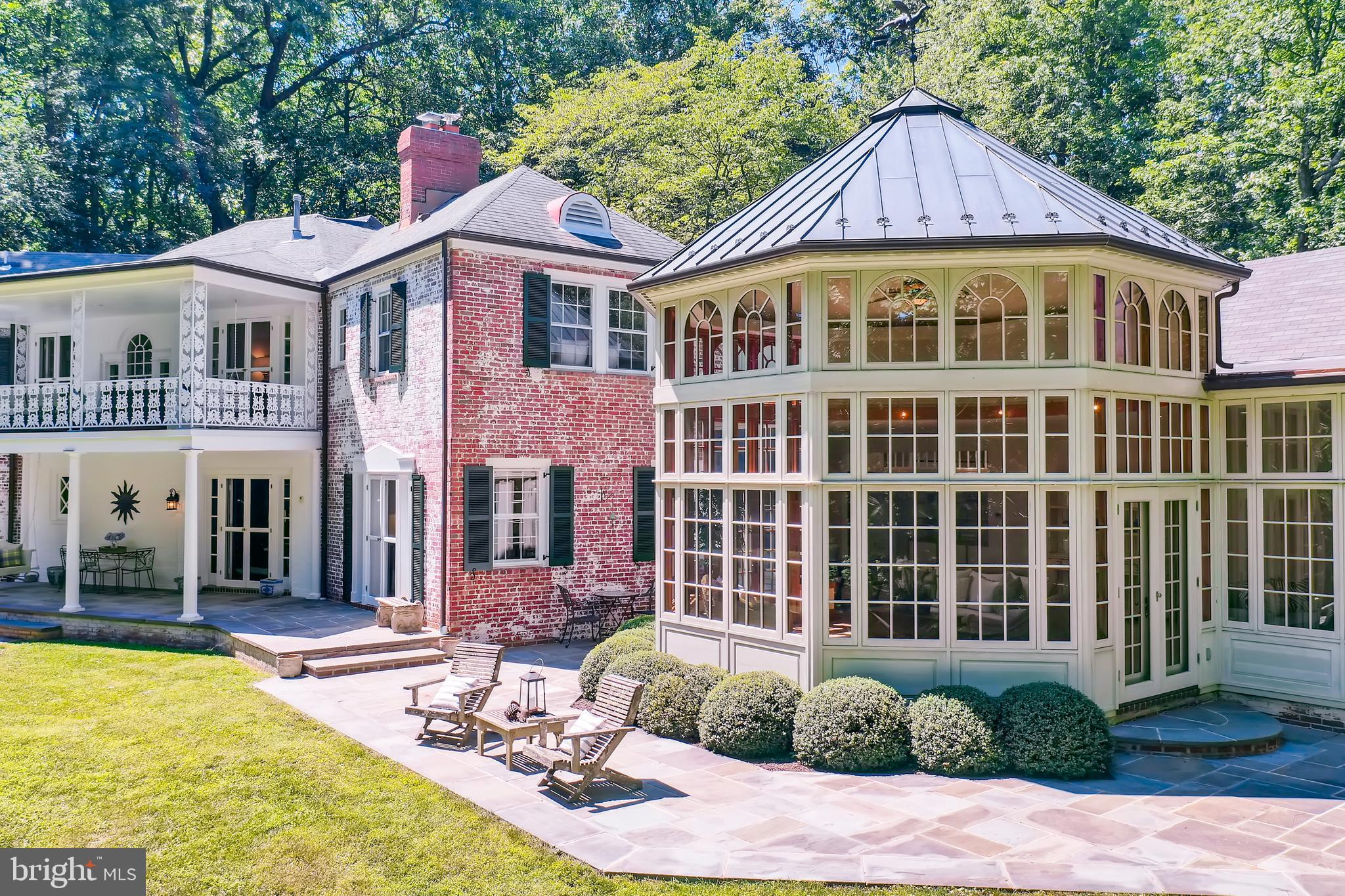 CAVES VALLEY - Residential