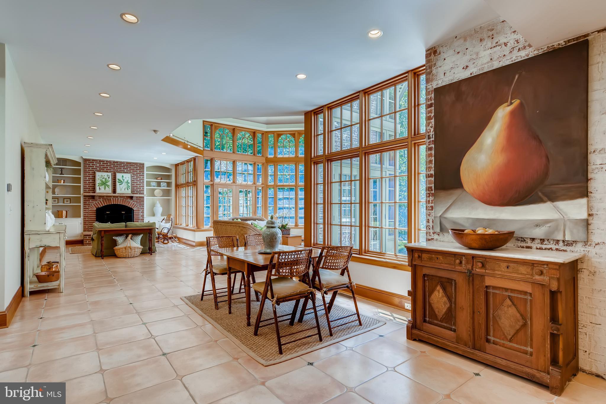 CAVES VALLEY - Residential