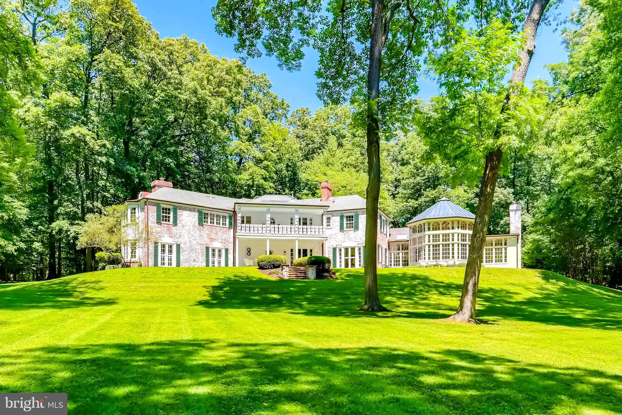 CAVES VALLEY - Residential