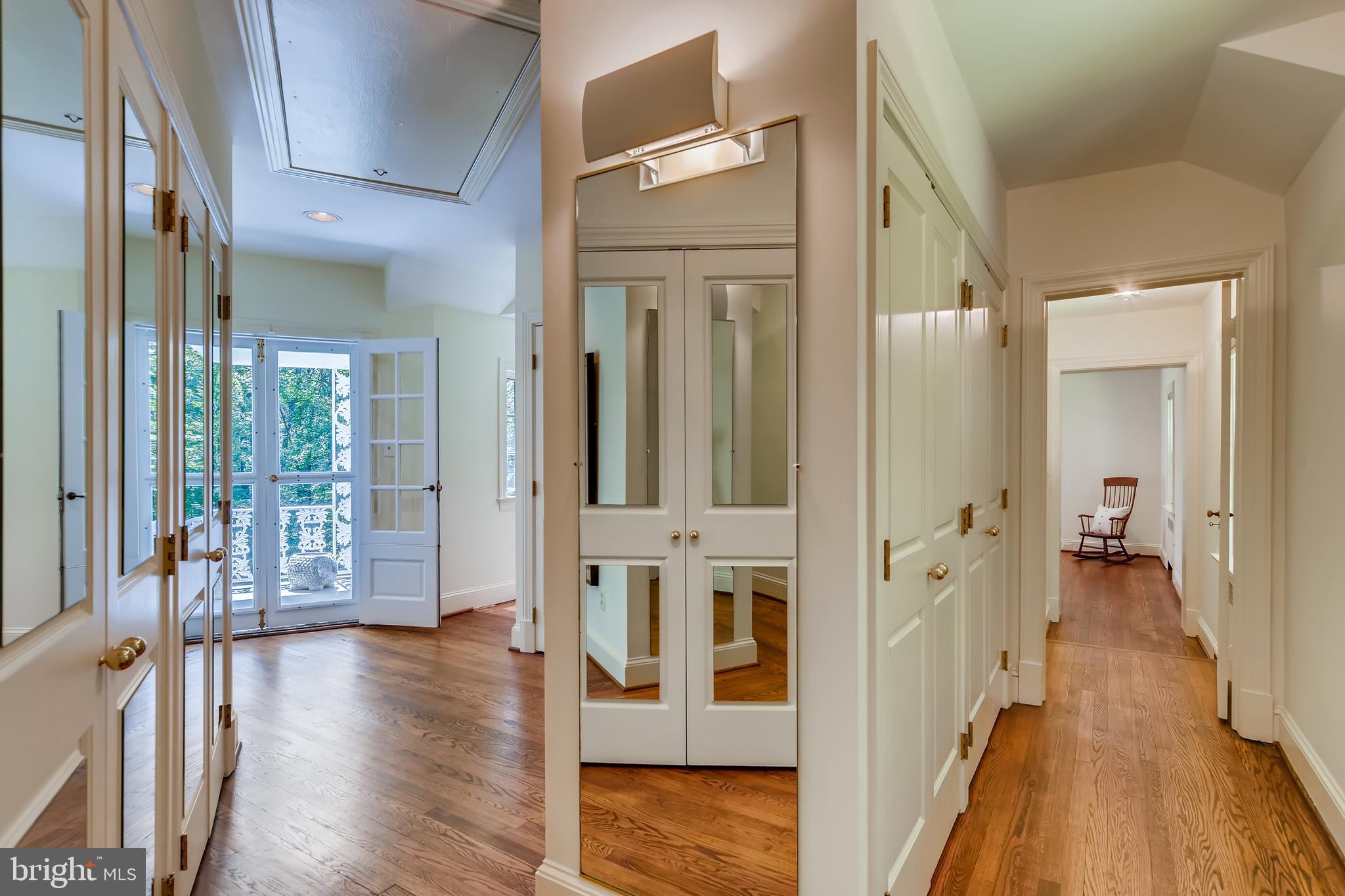 CAVES VALLEY - Residential