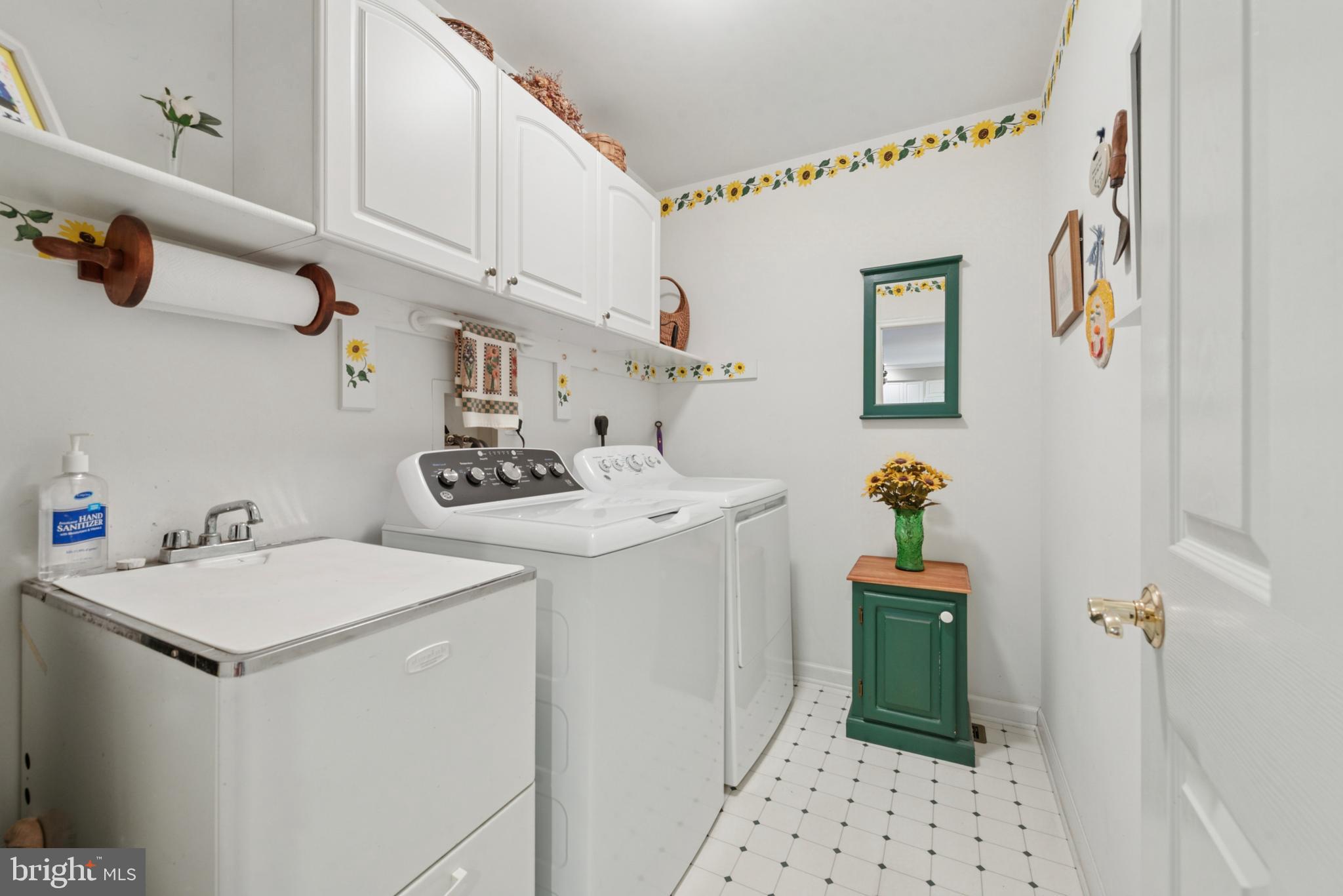 HERSHEYS MILL - Residential