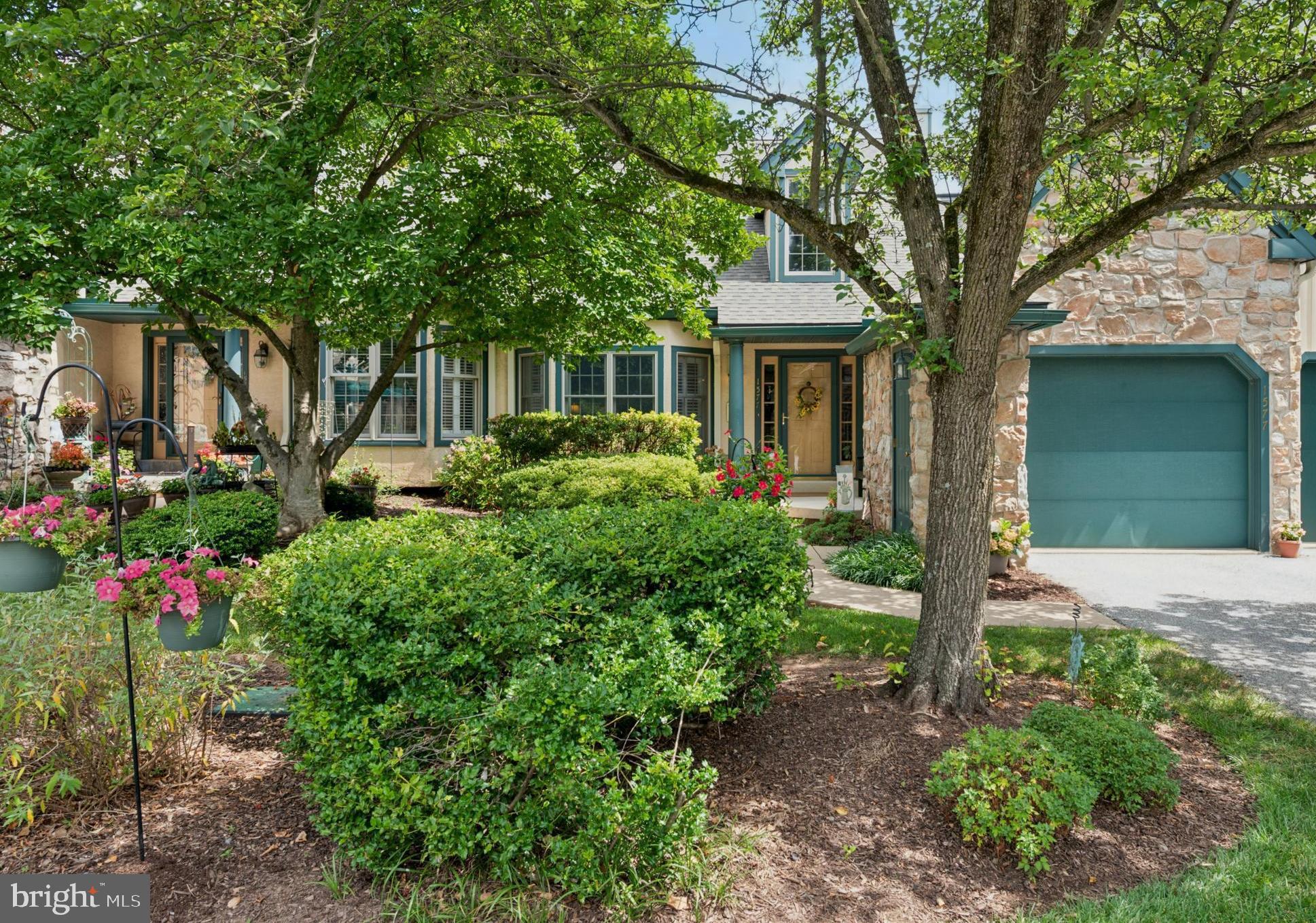 1577 VASSAR COURT