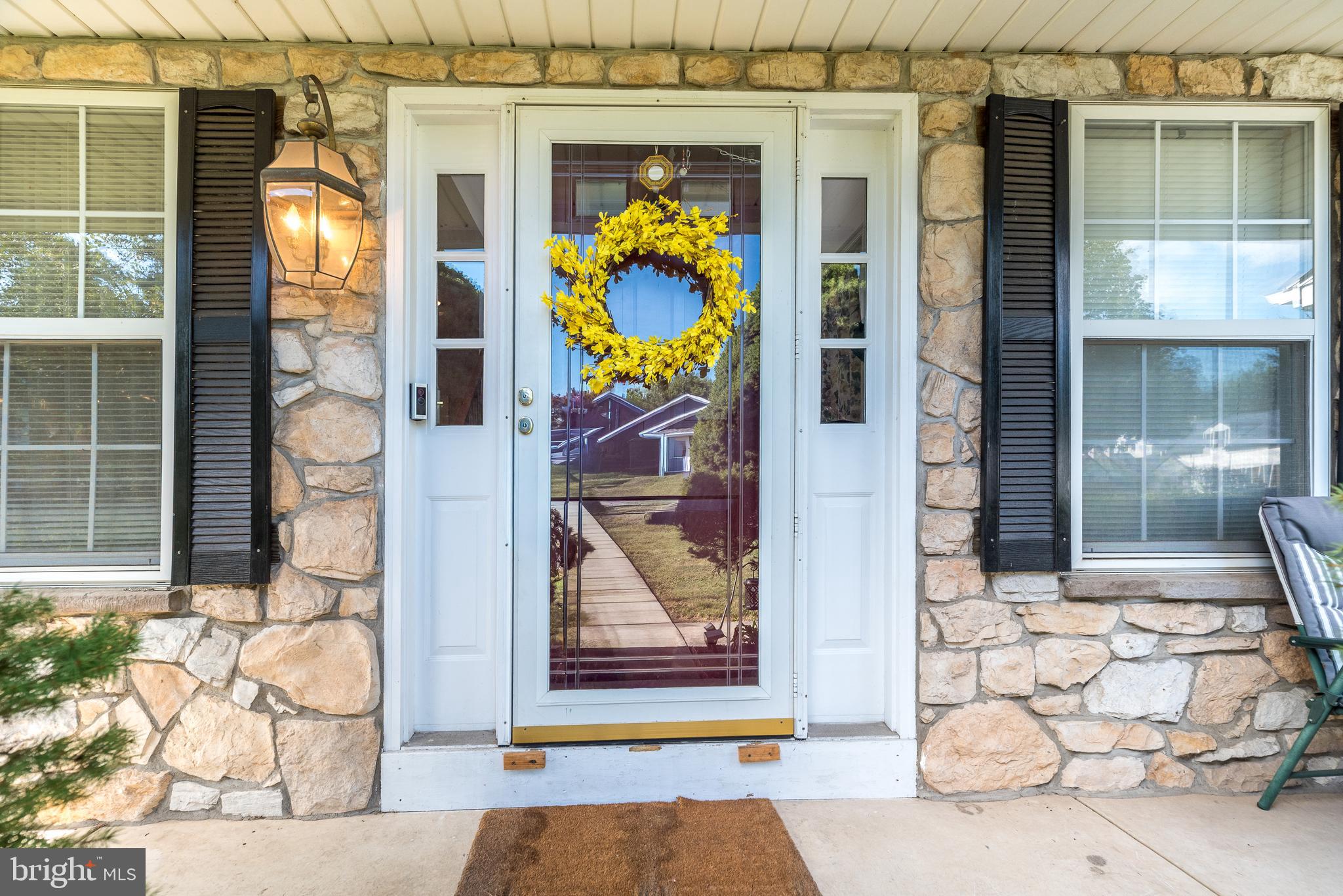 215 HIBISCUS DRIVE