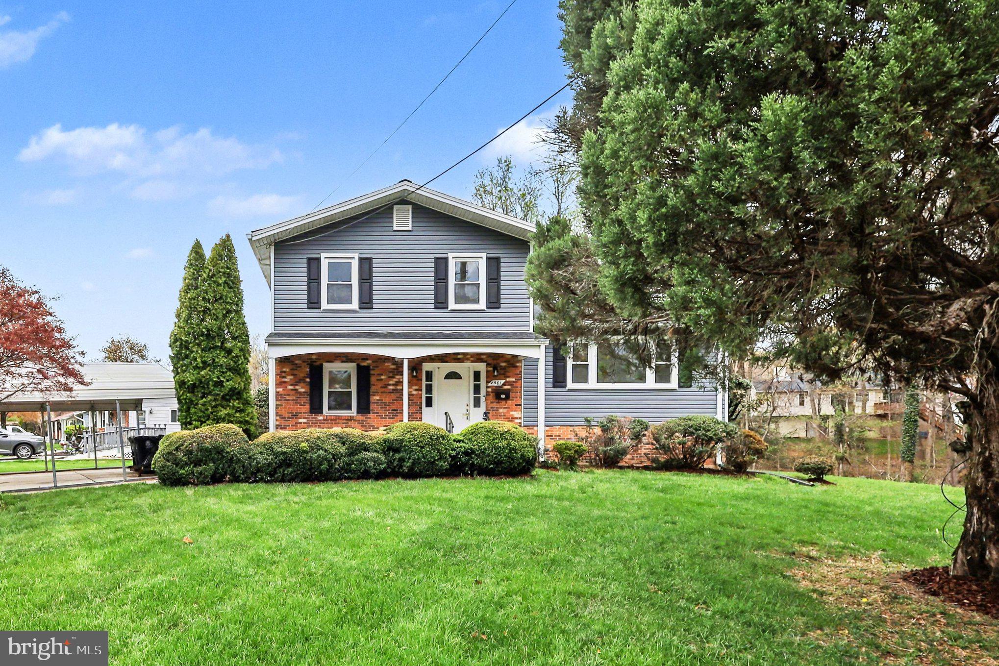 WHITFIELD GARDENS - Residential