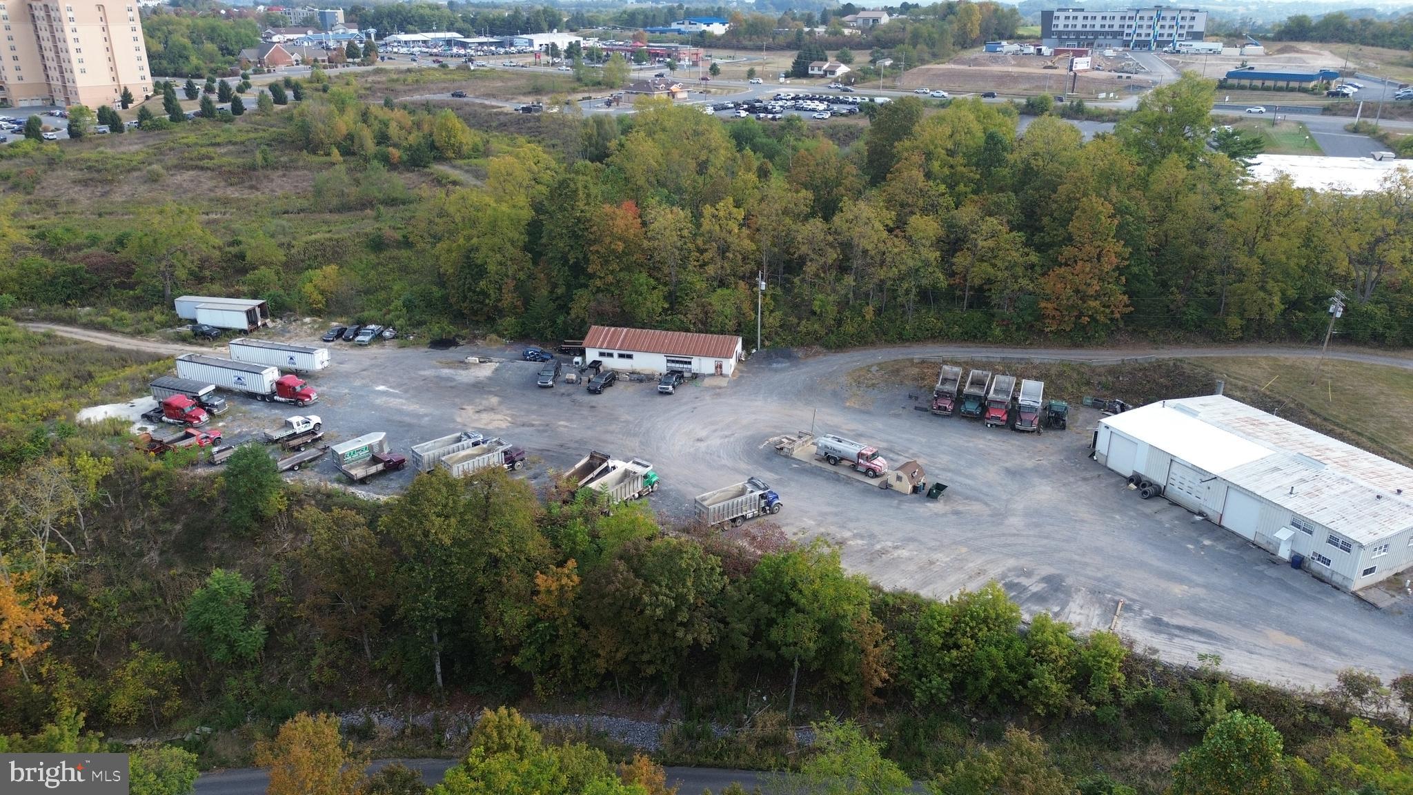 FISHERMANS PARADISE - Commercial Sale