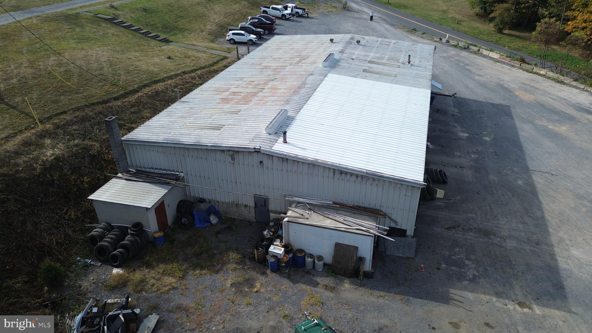 FISHERMANS PARADISE - Commercial Sale