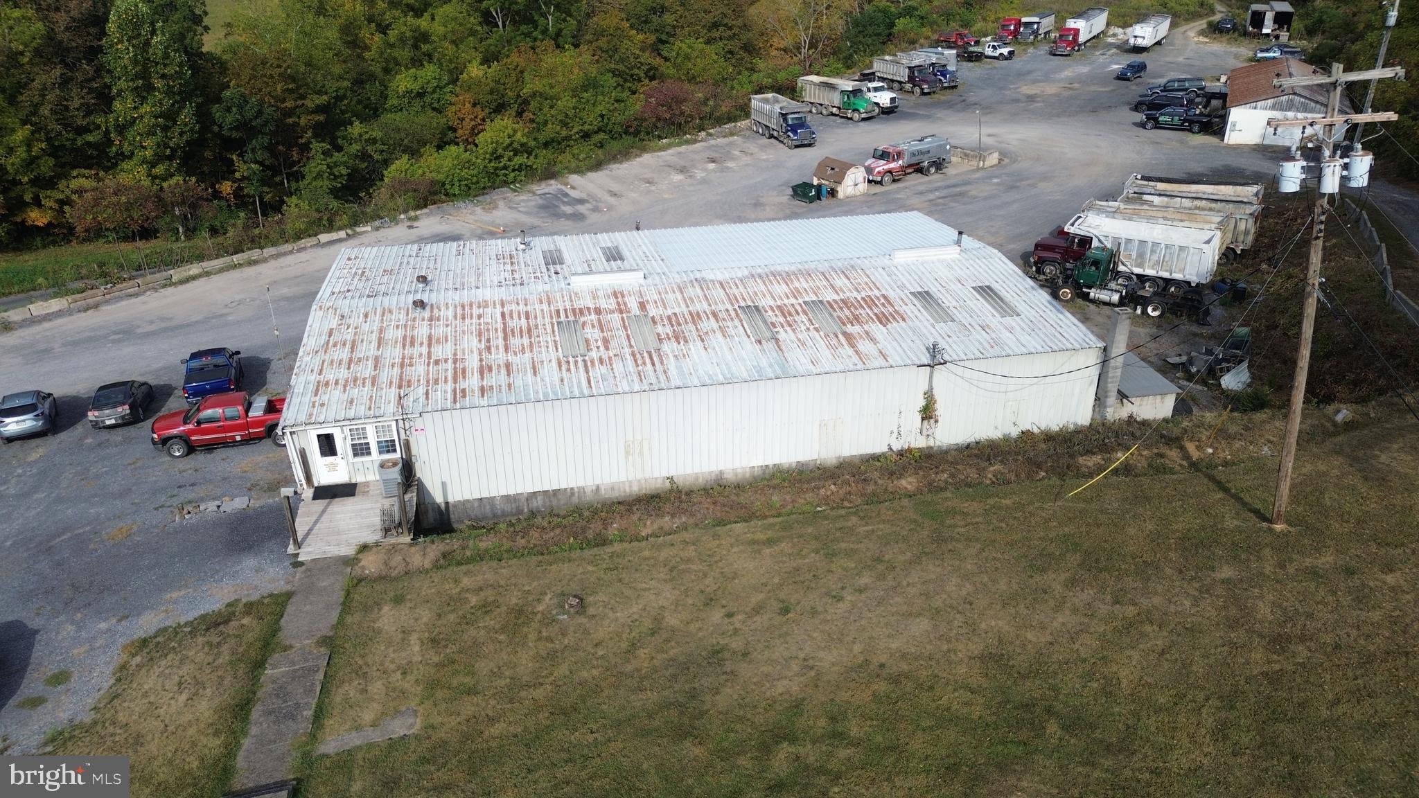 FISHERMANS PARADISE - Commercial Sale