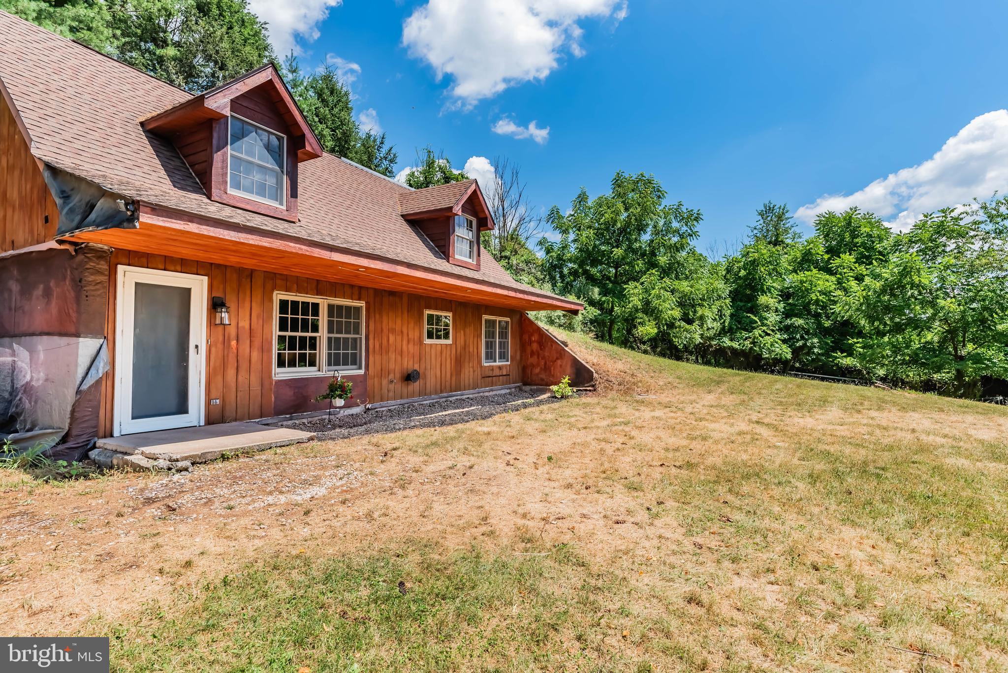 FAIRVIEW - Residential