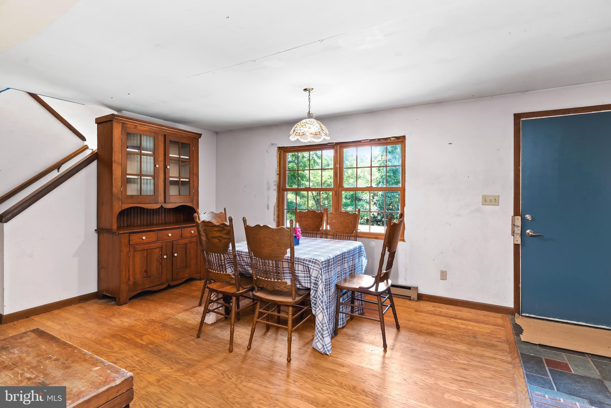 FAIRVIEW - Residential