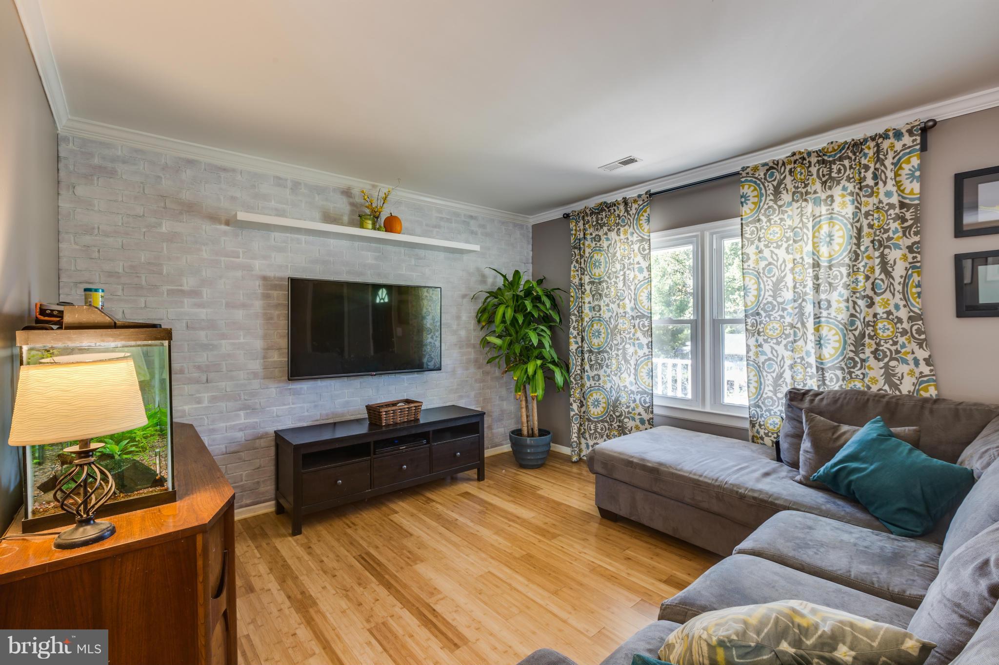 WINDSOR PLACE - Residential