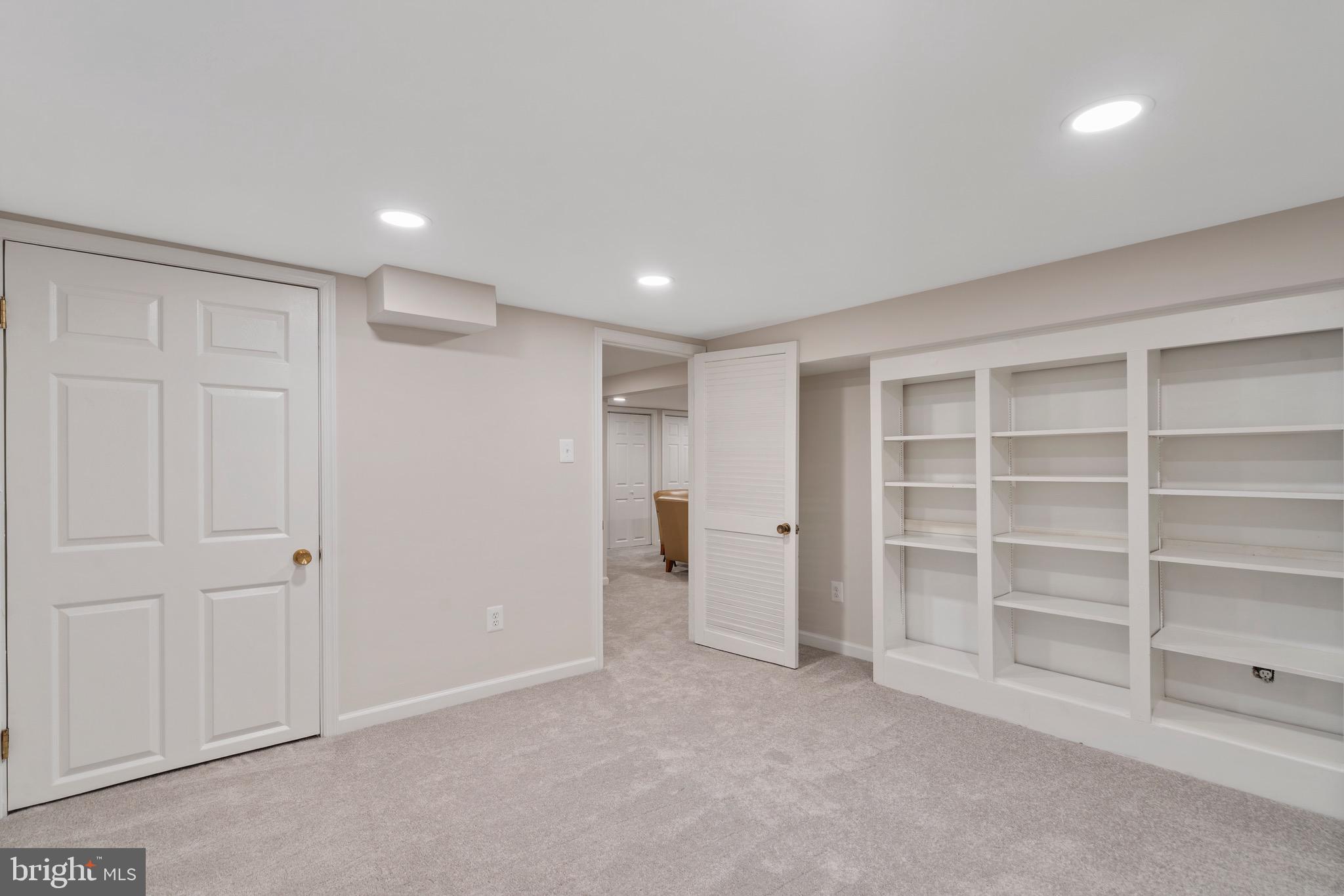 DOVER BALMORAL RIVERWOOD - Residential