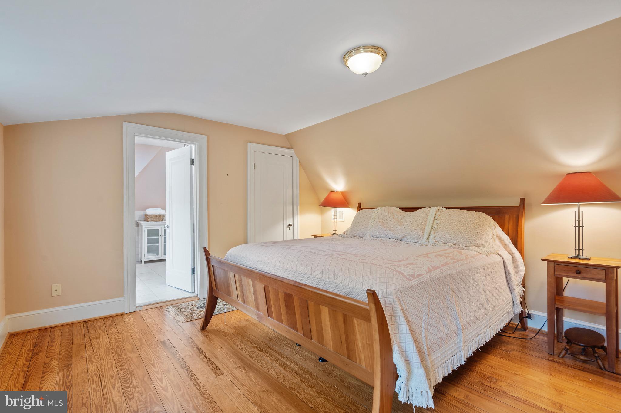 DOVER BALMORAL RIVERWOOD - Residential