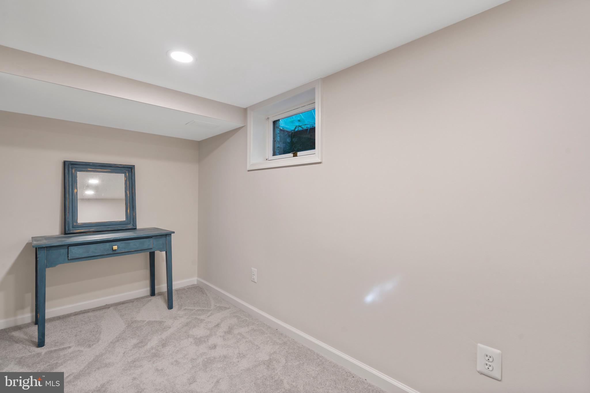 DOVER BALMORAL RIVERWOOD - Residential