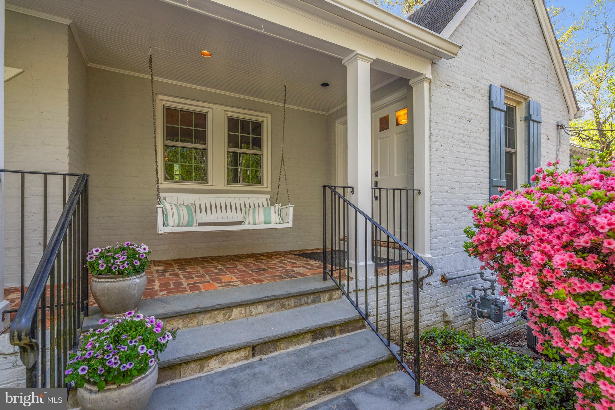 DOVER BALMORAL RIVERWOOD - Residential