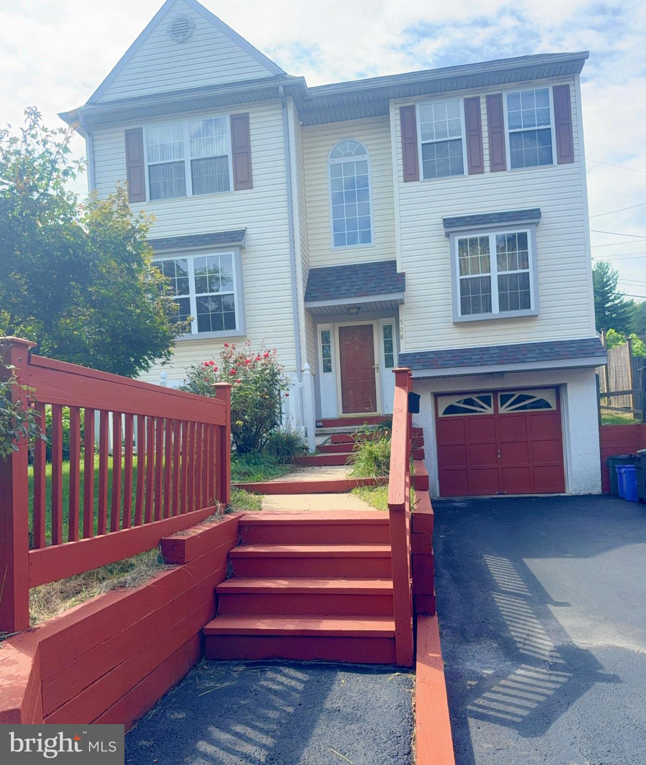 508 MARSHALL DRIVE
