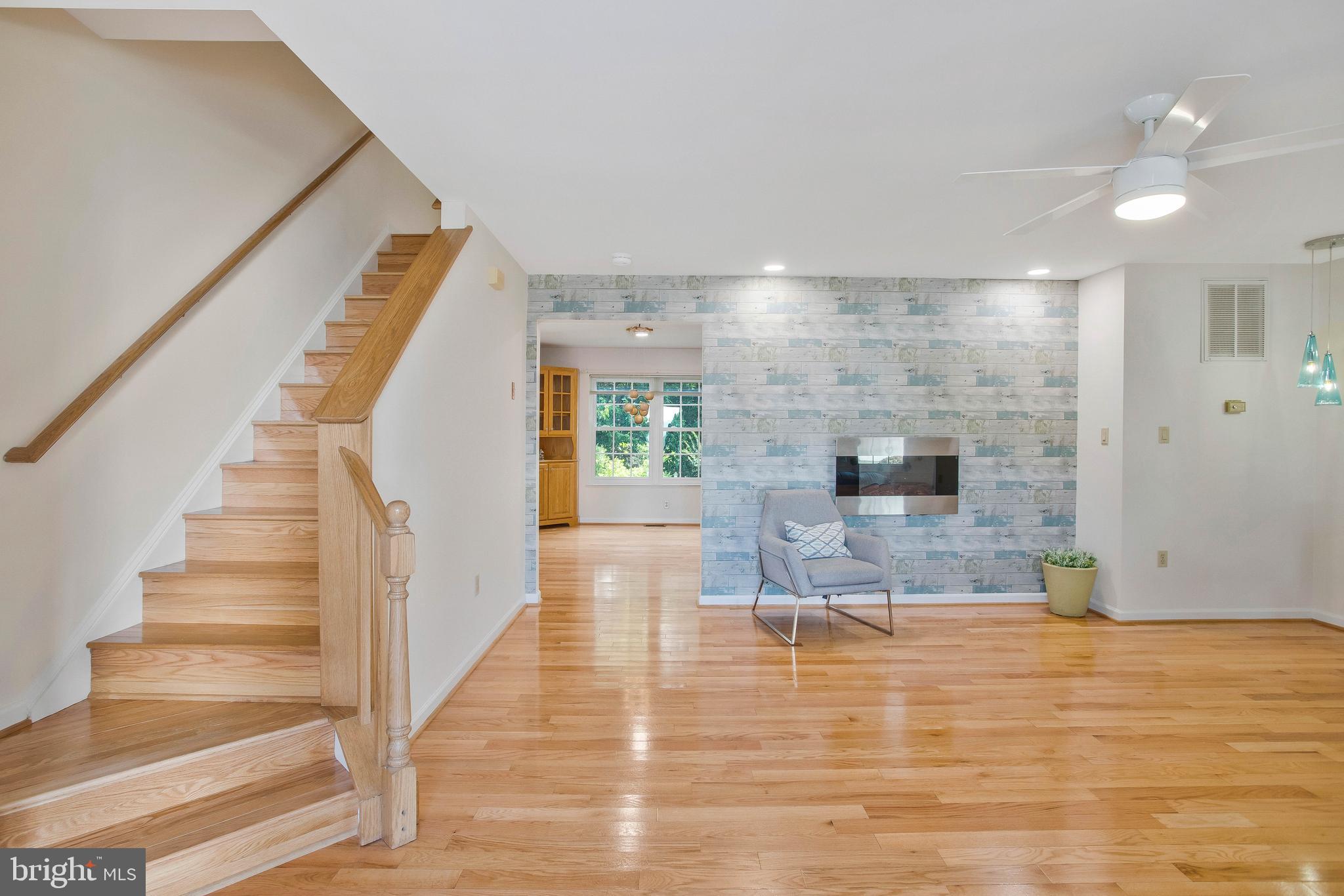 GRAY INN COURT - Residential