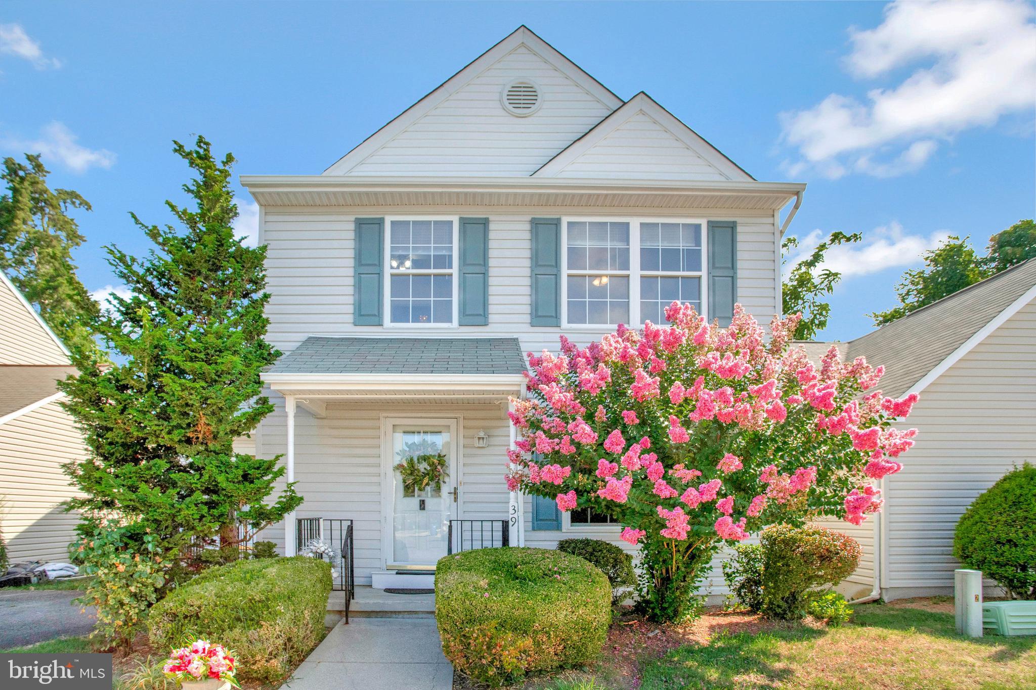 GRAY INN COURT - Residential