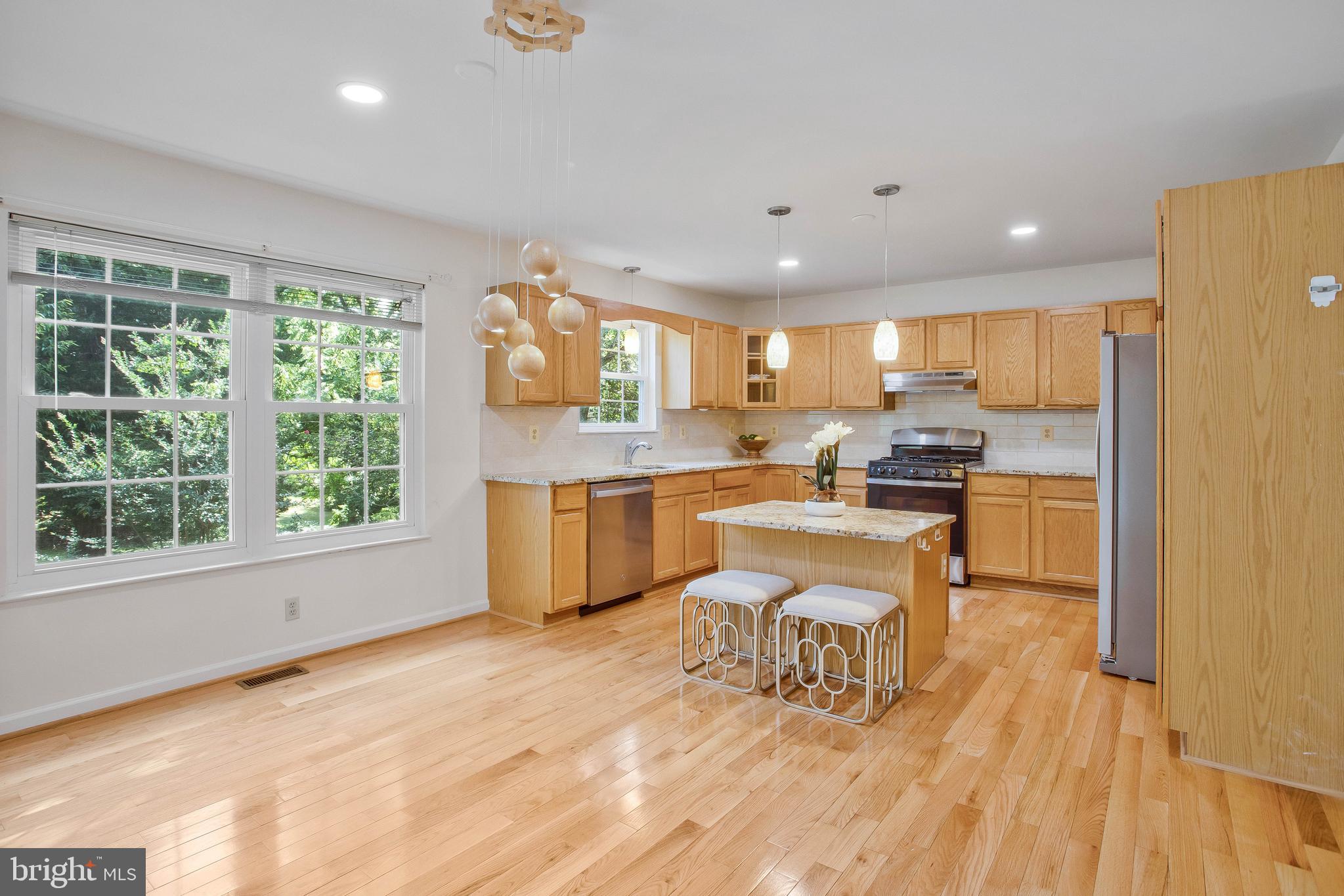 GRAY INN COURT - Residential