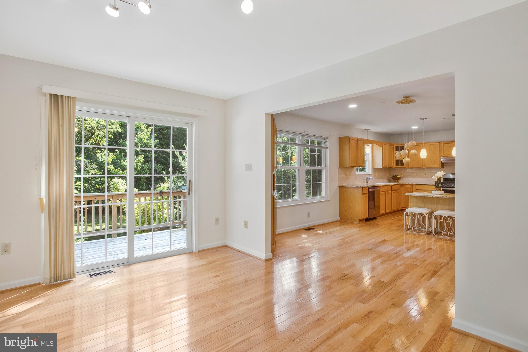 GRAY INN COURT - Residential