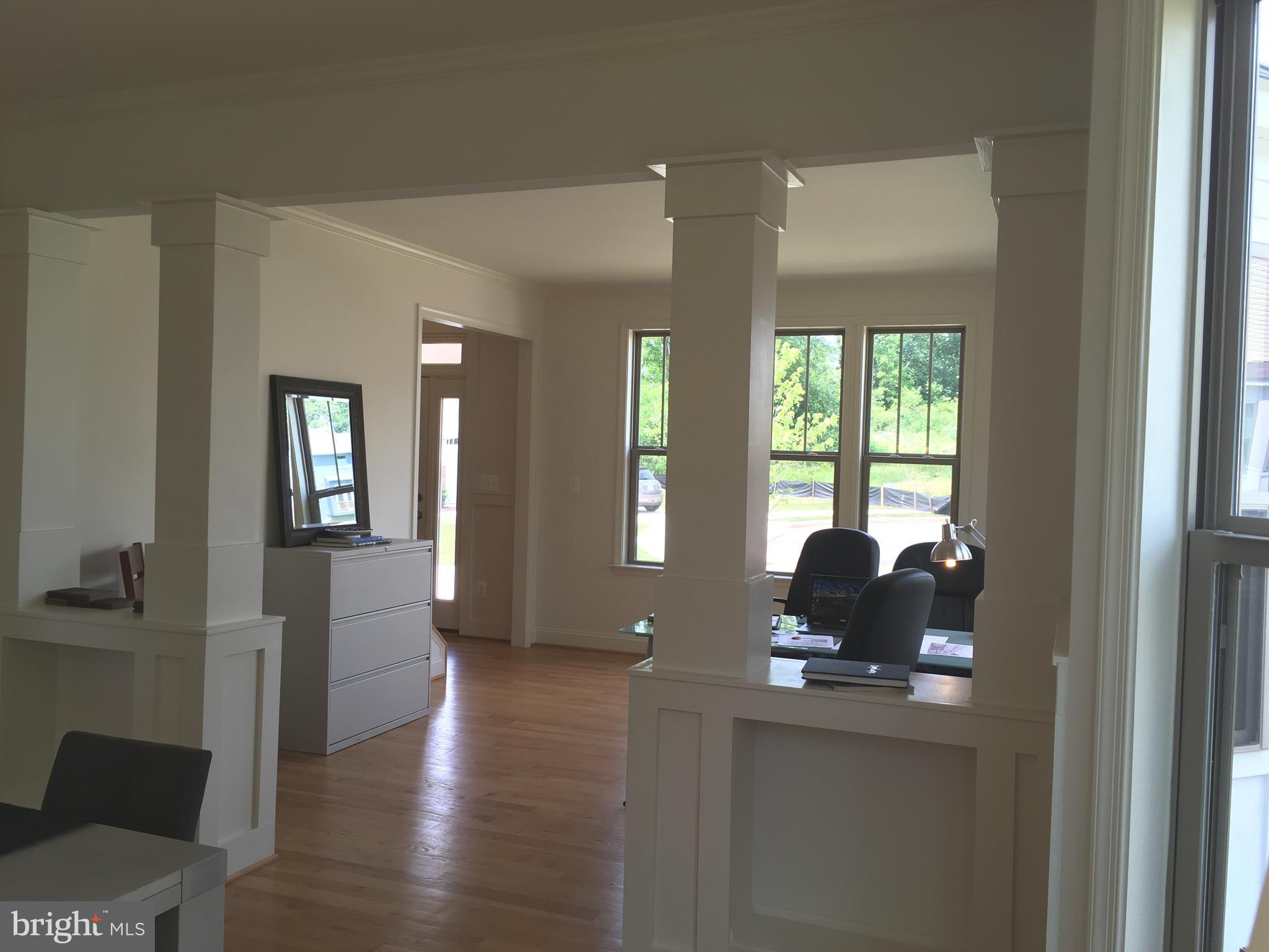 VALLEY VIEW ESTATES - Residential Lease