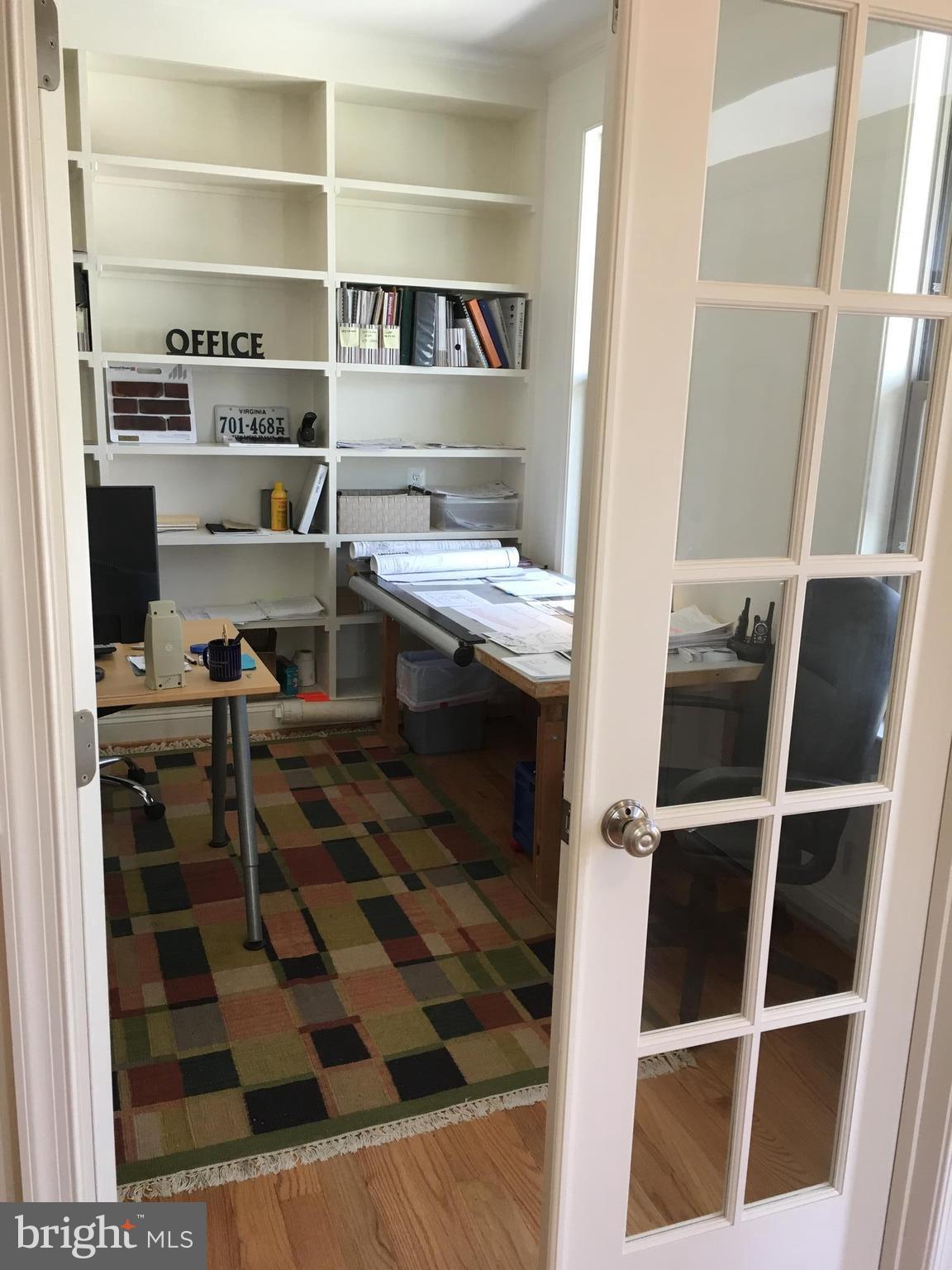 VALLEY VIEW ESTATES - Residential Lease