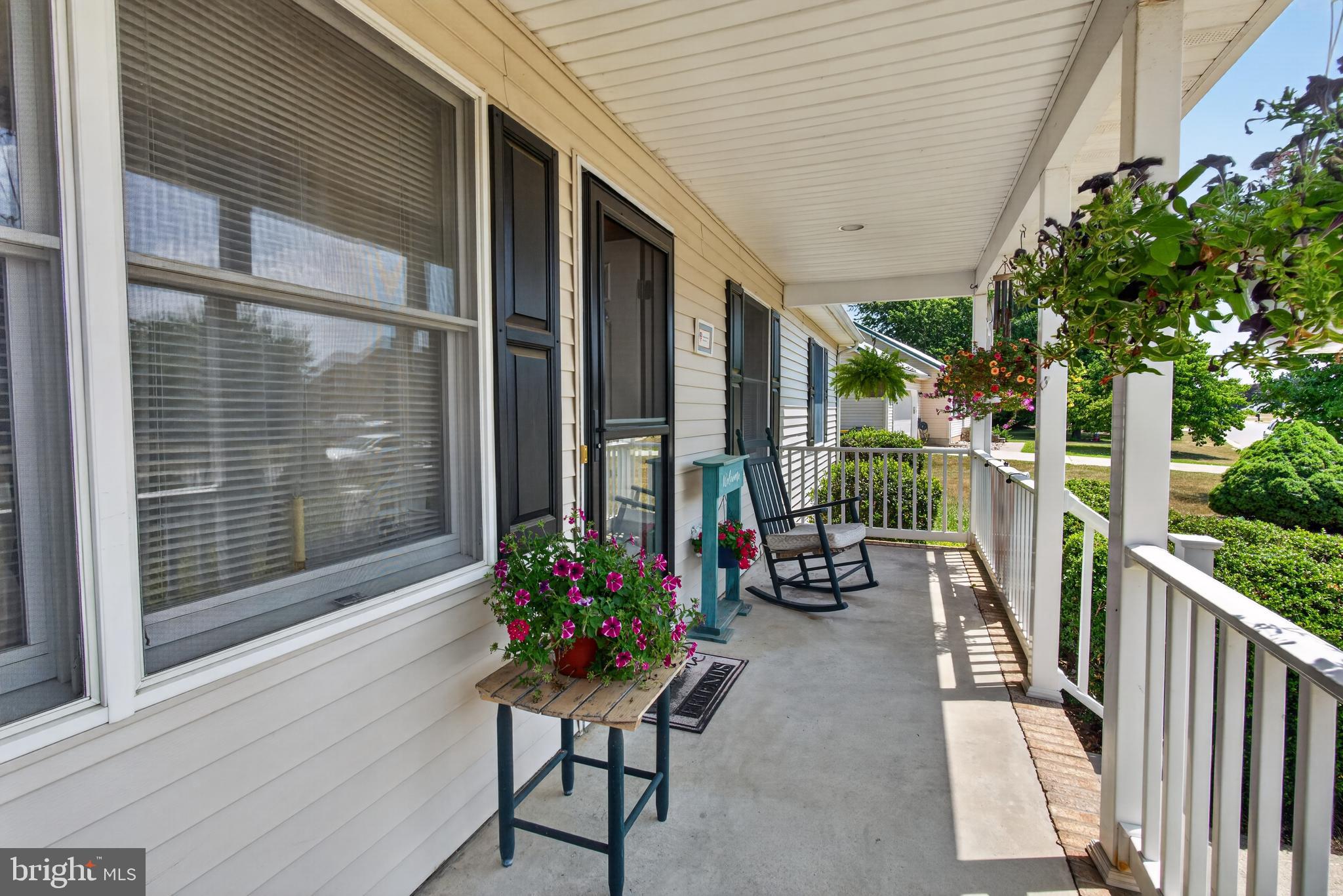 614 FIELDCREST DRIVE