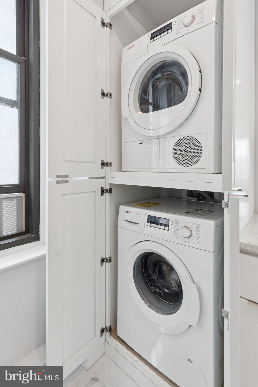 RITTENHOUSE SQUARE - Residential Lease