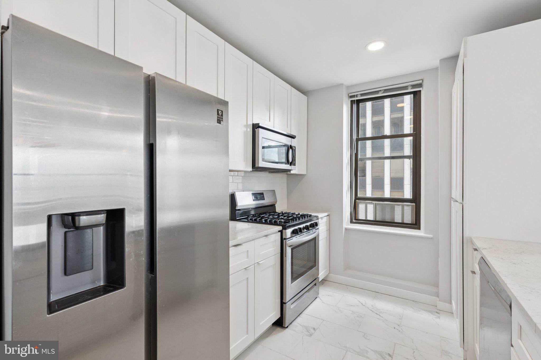 RITTENHOUSE SQUARE - Residential Lease