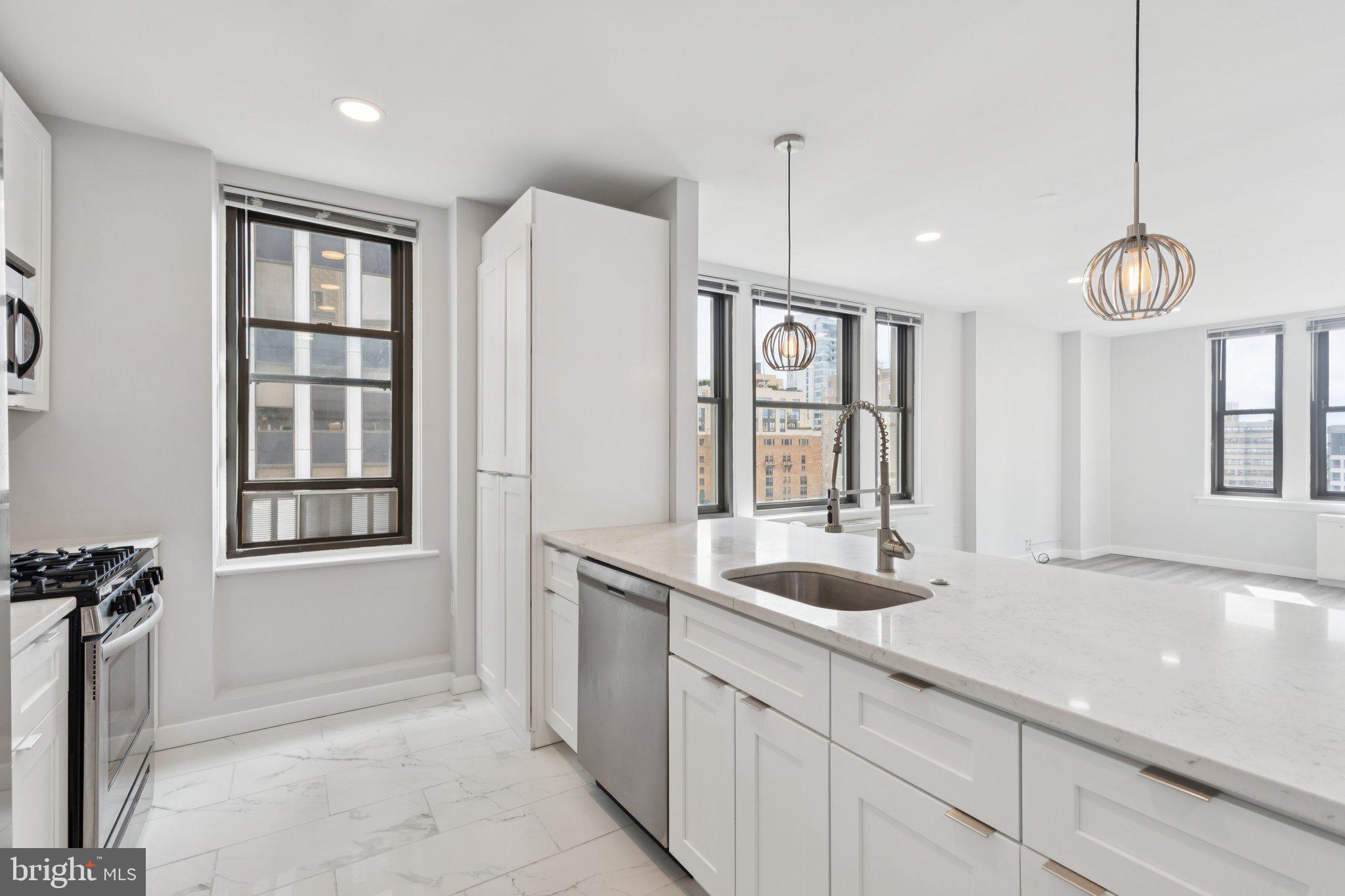 RITTENHOUSE SQUARE - Residential Lease