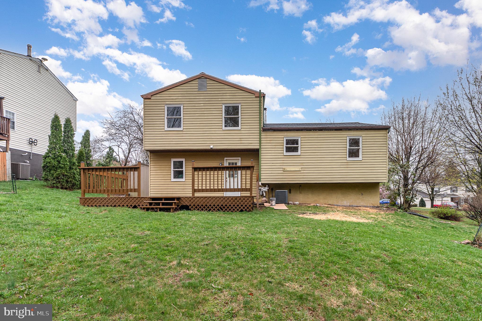 ROLLING RIDGE - Residential