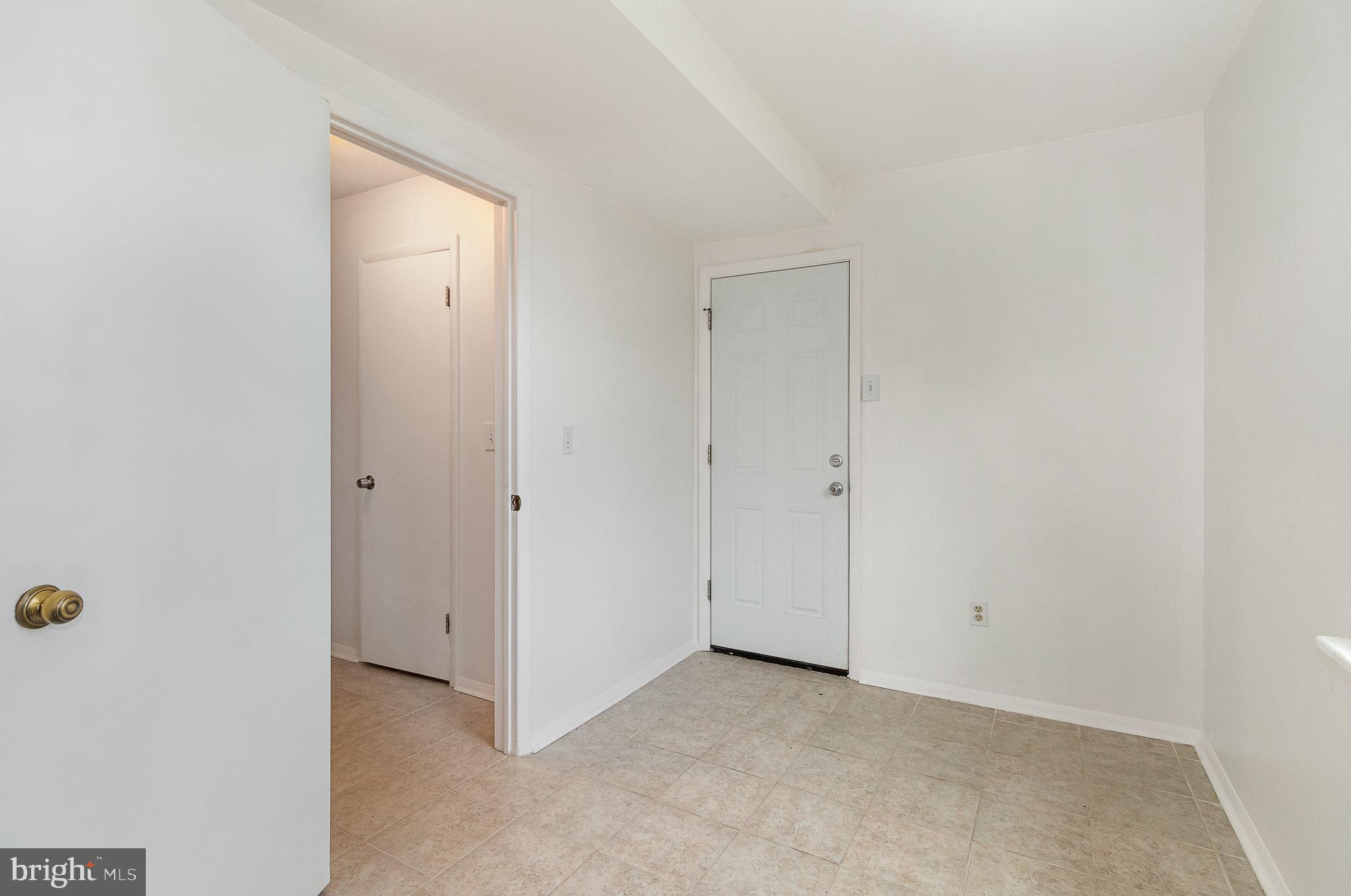 ROLLING RIDGE - Residential