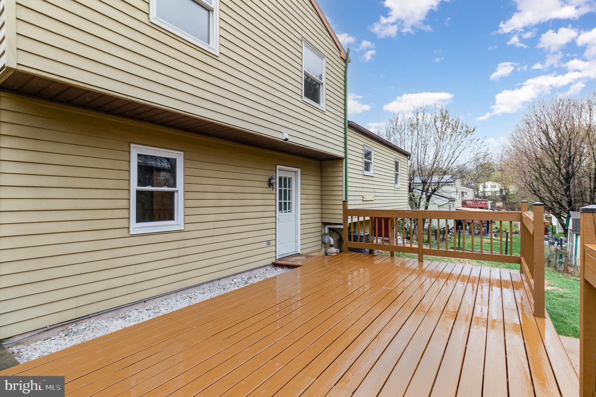 ROLLING RIDGE - Residential