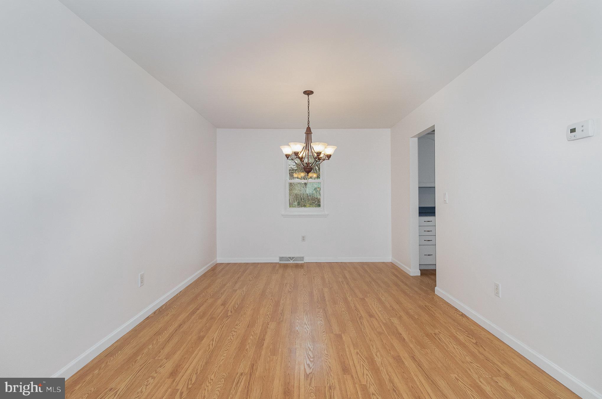 ROLLING RIDGE - Residential