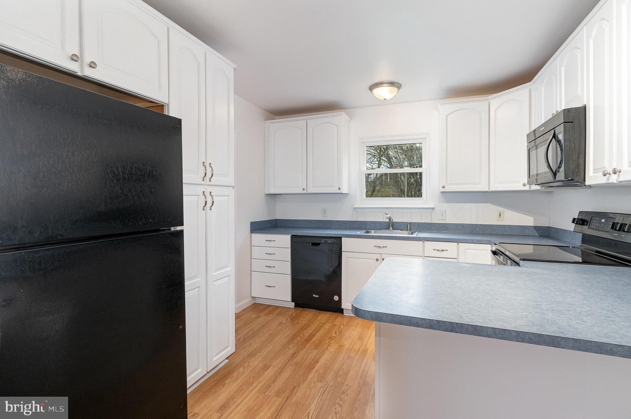 ROLLING RIDGE - Residential