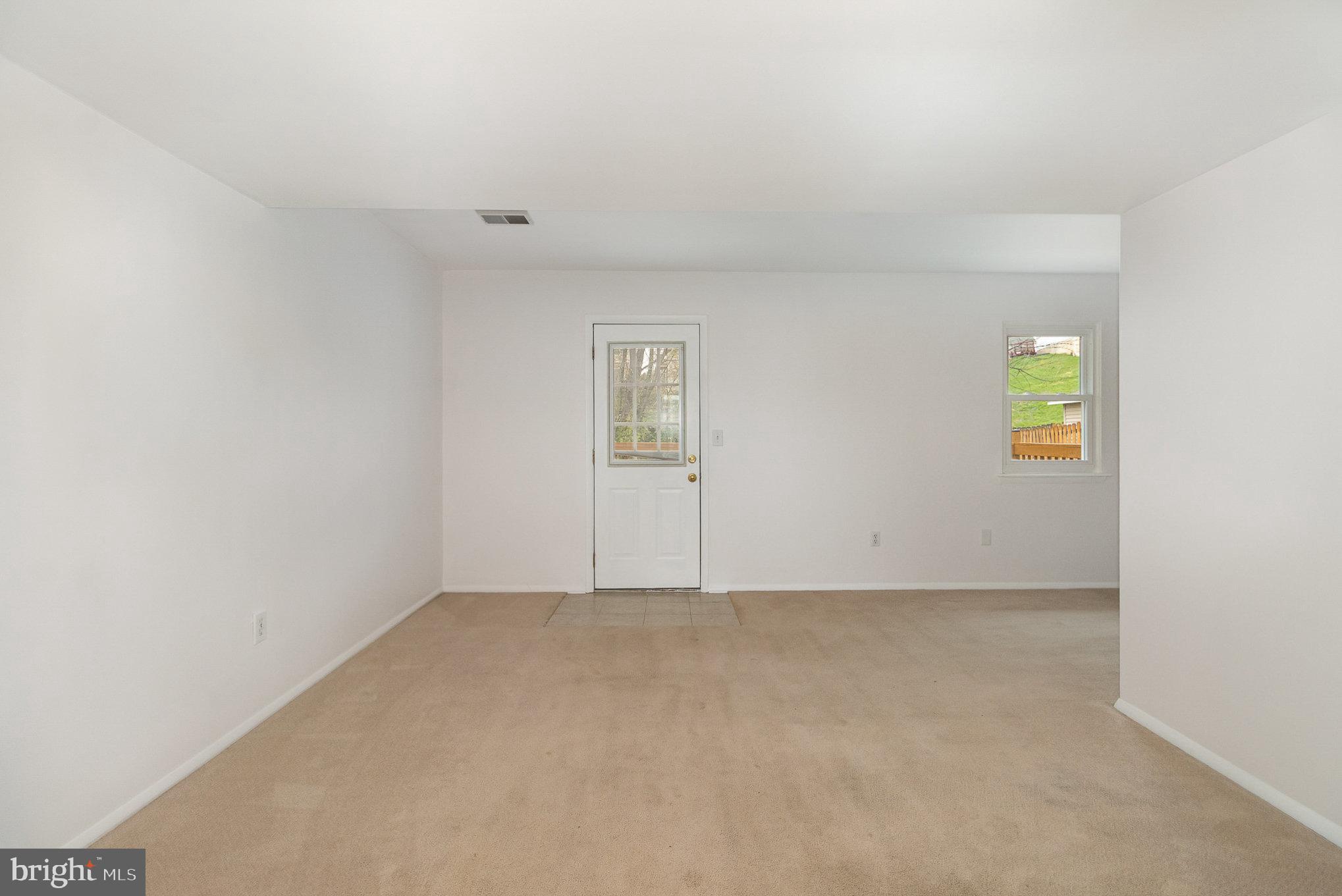 ROLLING RIDGE - Residential