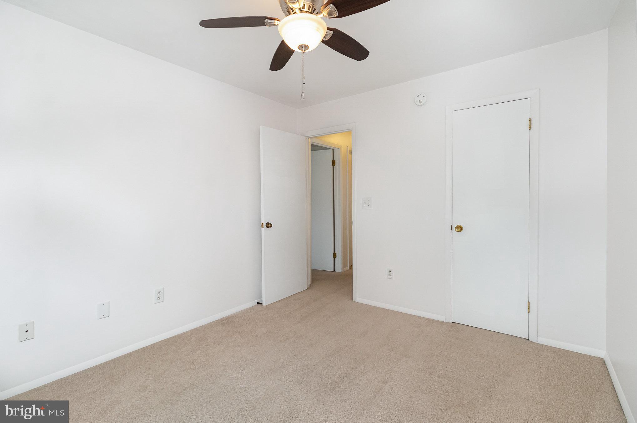 ROLLING RIDGE - Residential