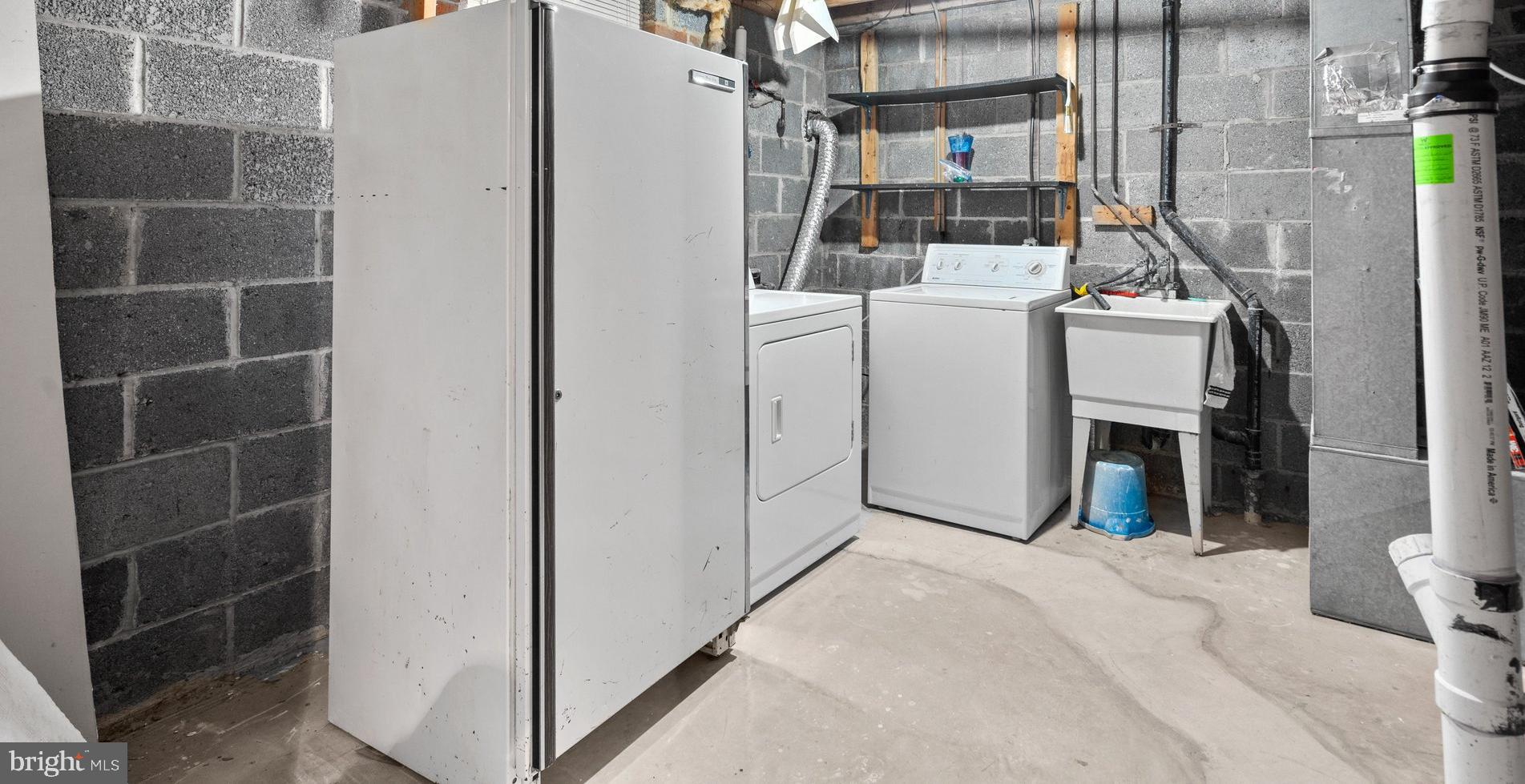 HIGHLANDS OF OLNEY - Residential