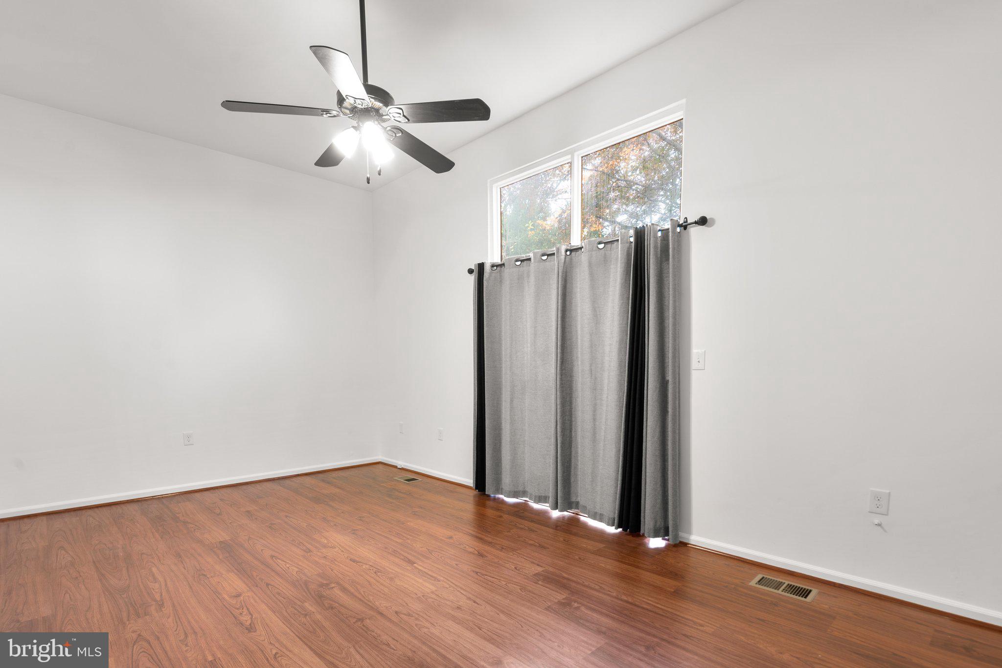 HIGHLANDS OF OLNEY - Residential