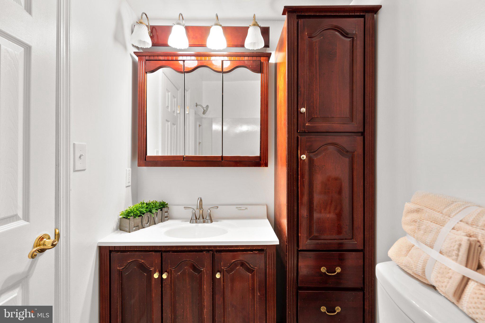 HIGHLANDS OF OLNEY - Residential