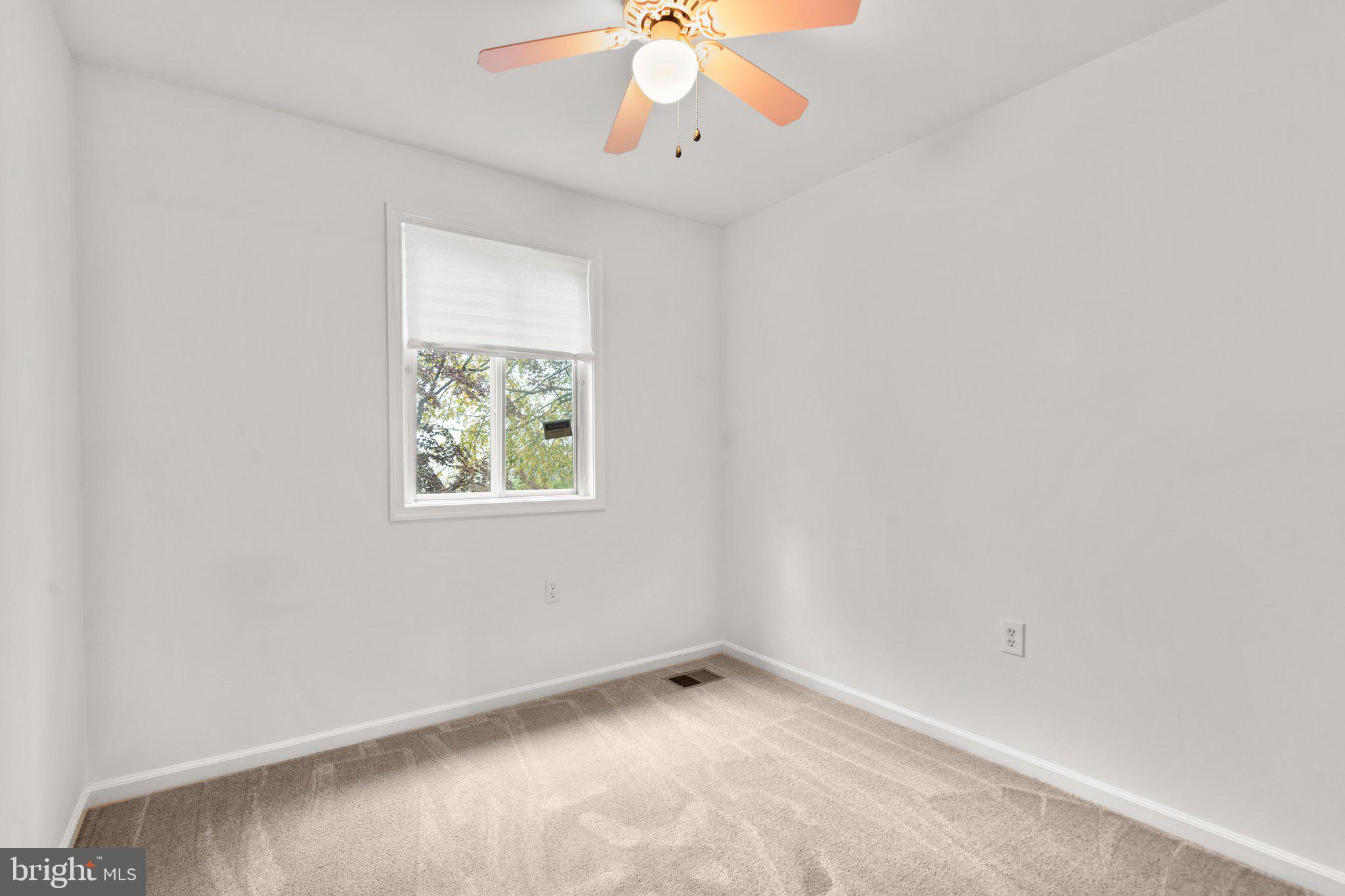 HIGHLANDS OF OLNEY - Residential