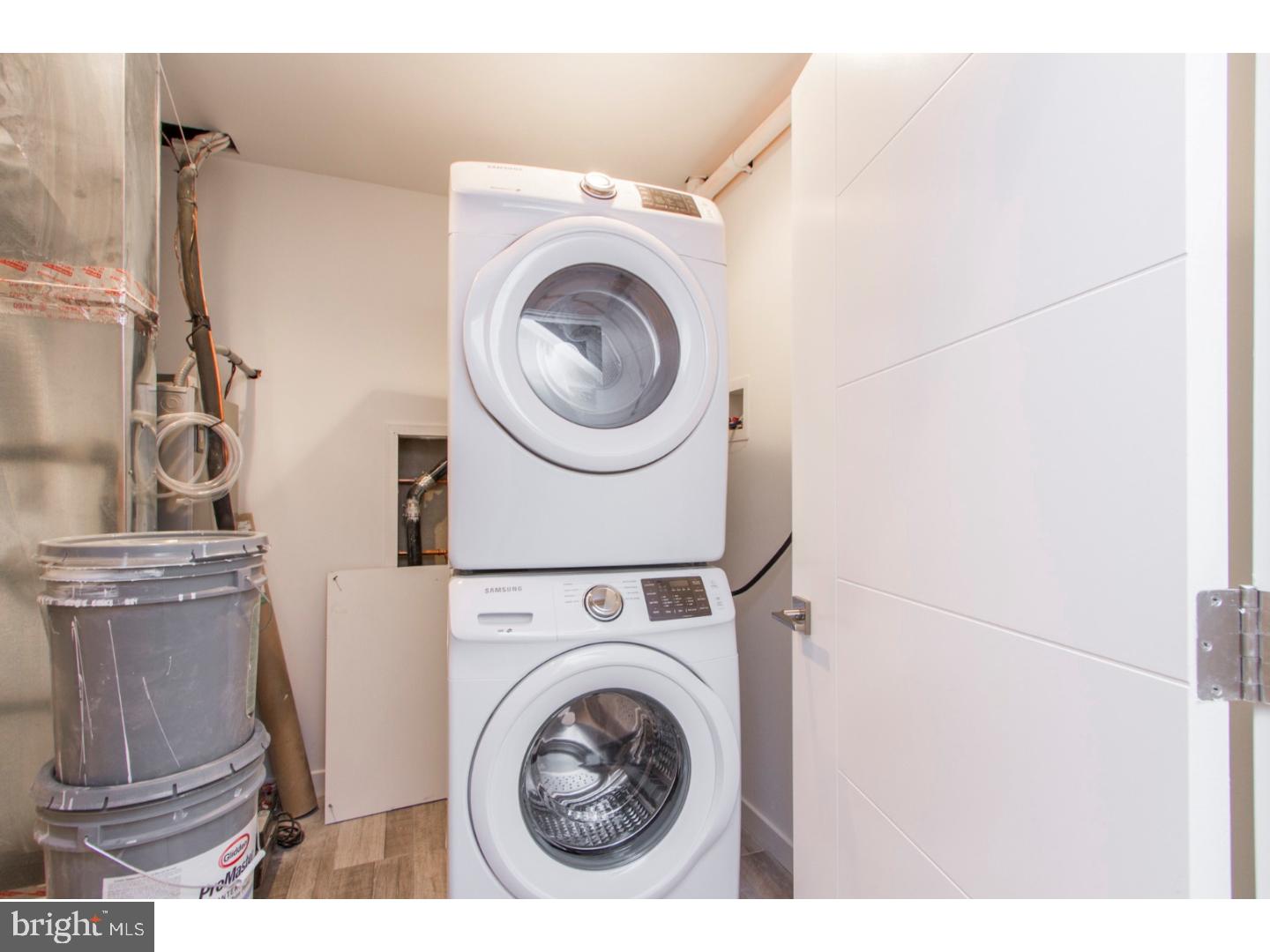 GRADUATE HOSPITAL - Residential Lease