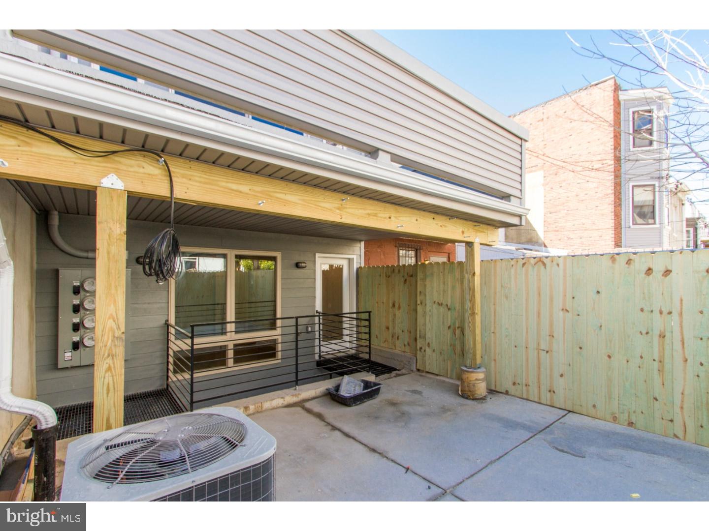 GRADUATE HOSPITAL - Residential Lease