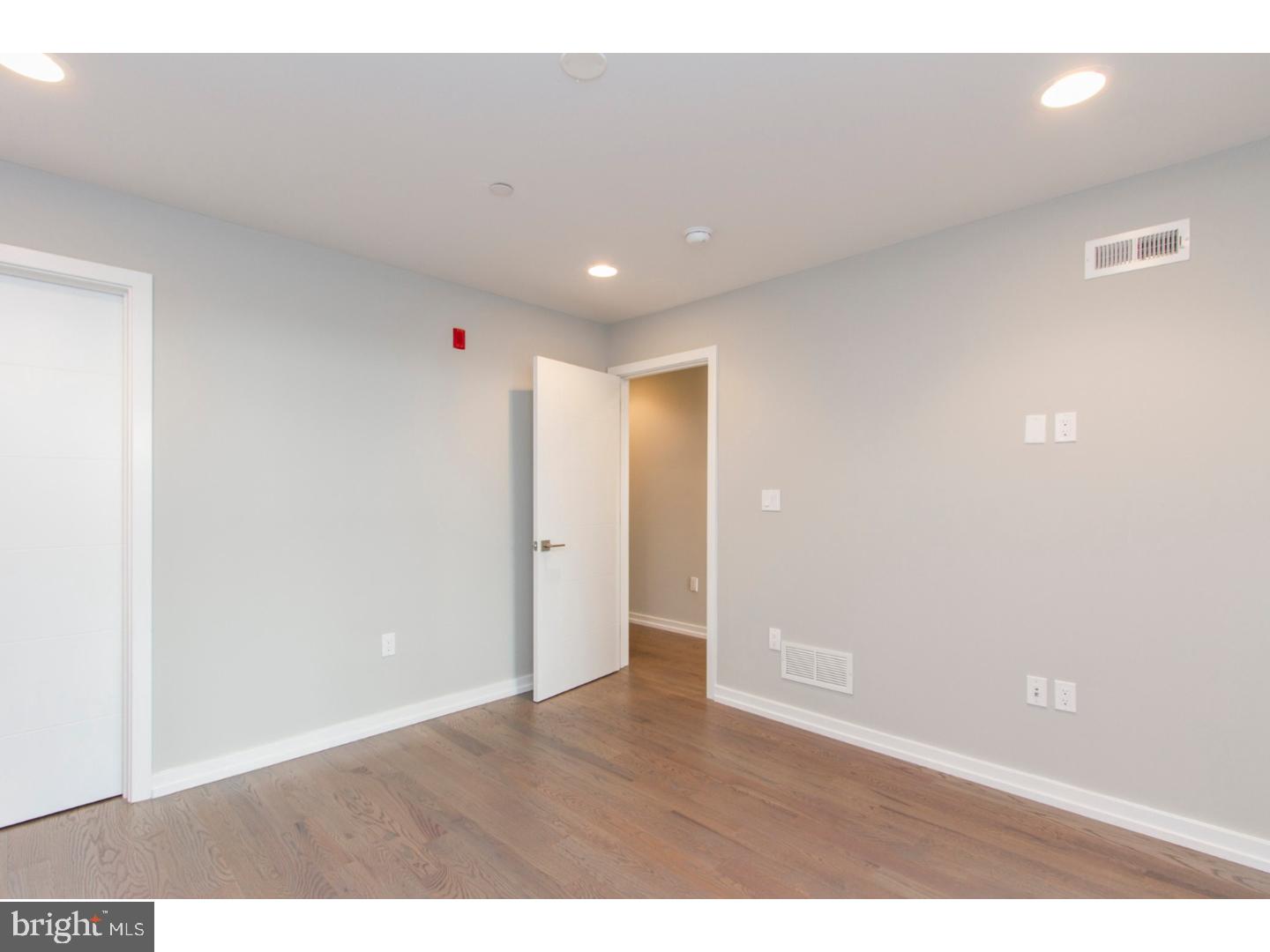 GRADUATE HOSPITAL - Residential Lease