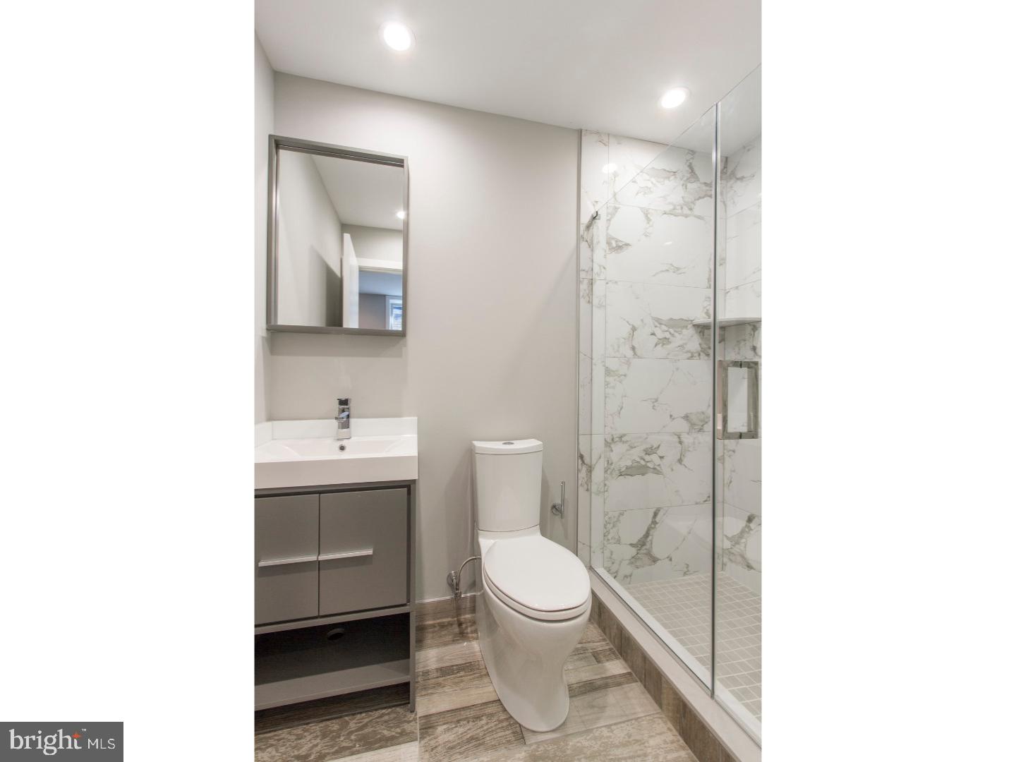 GRADUATE HOSPITAL - Residential Lease