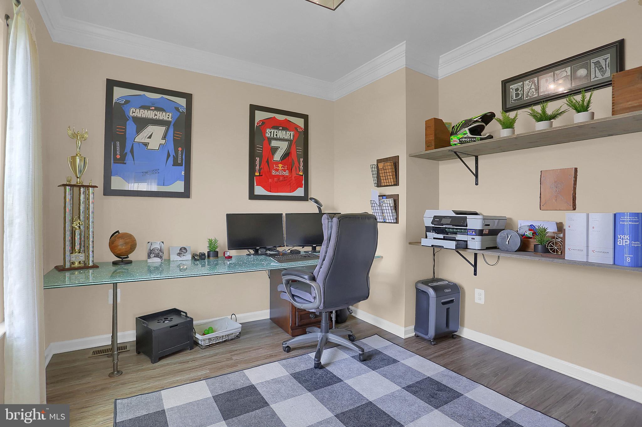 WEST FIELDS - Residential