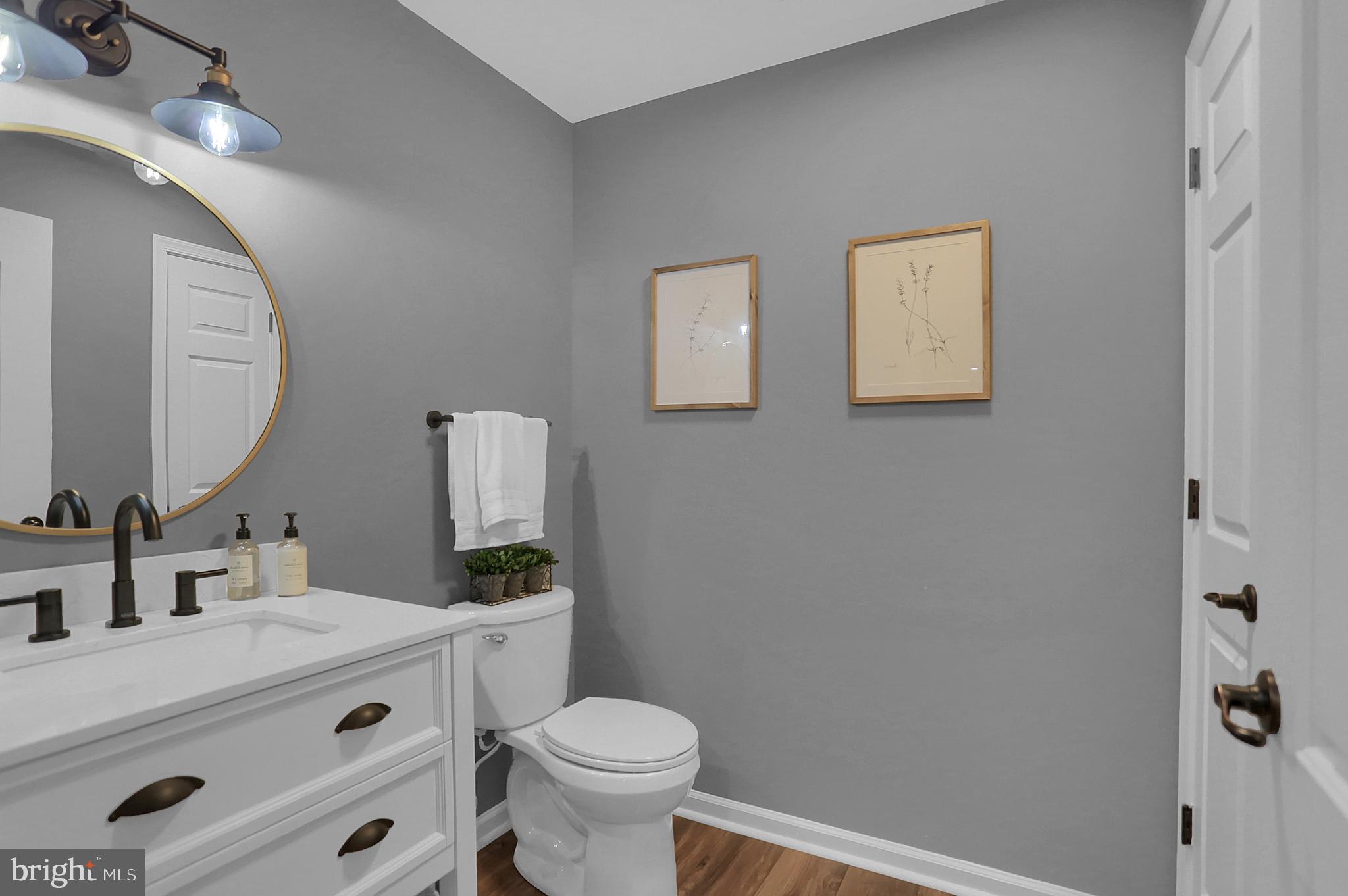 WEST FIELDS - Residential