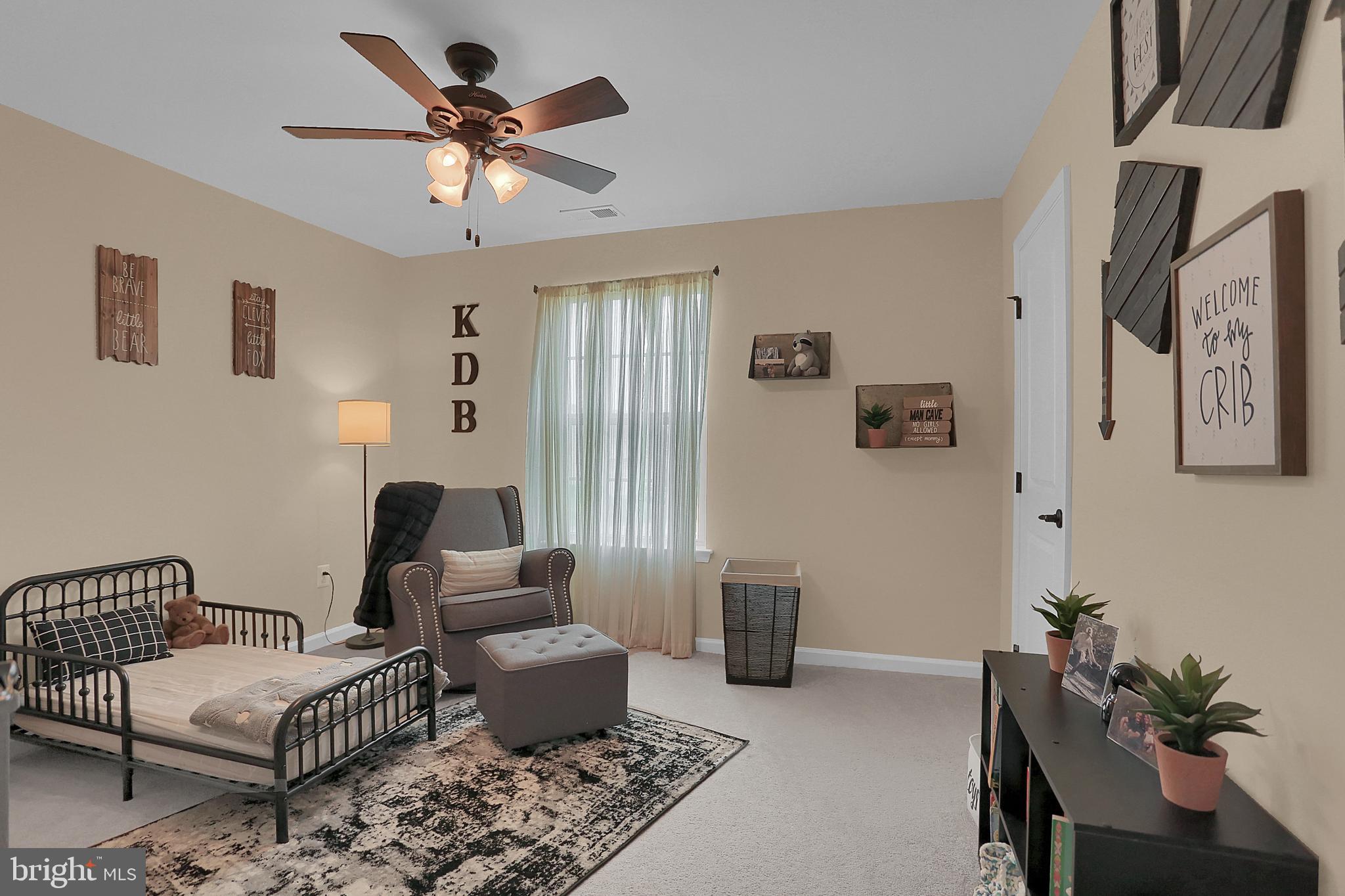 WEST FIELDS - Residential